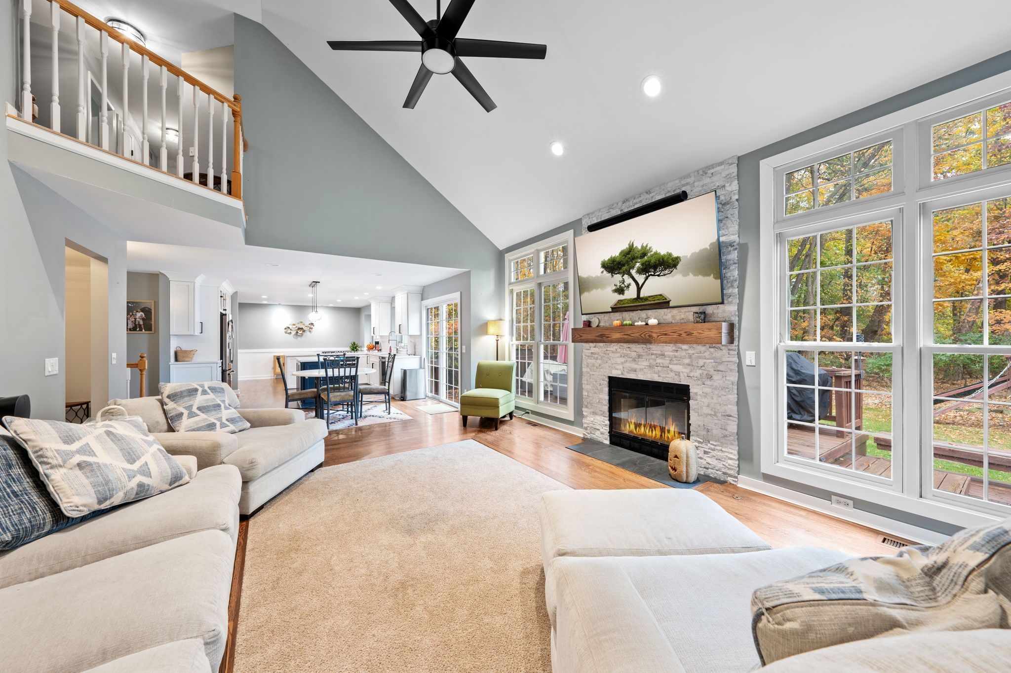 3438 LAKEWOOD SHORES Drive