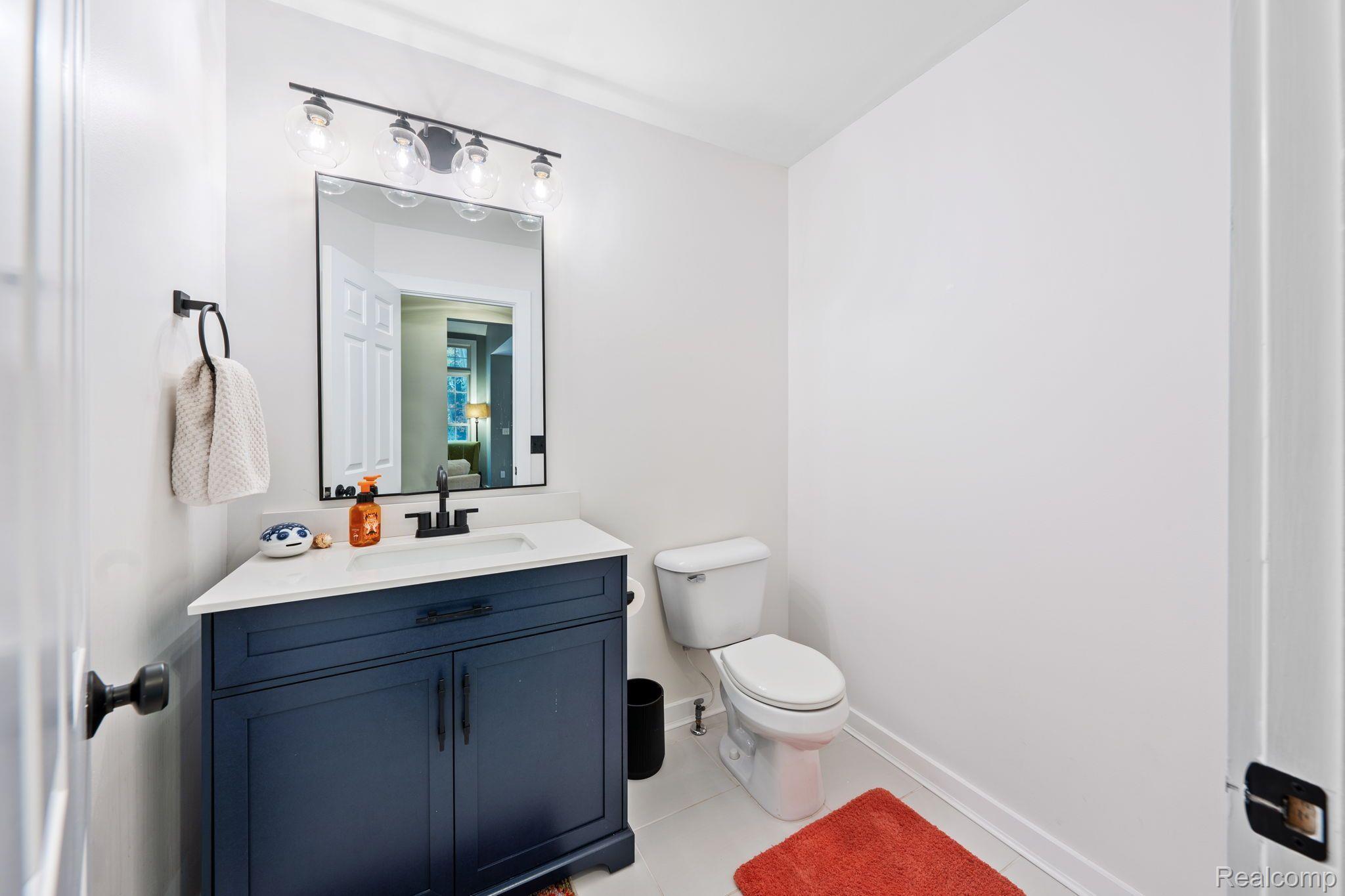 3438 LAKEWOOD SHORES Drive