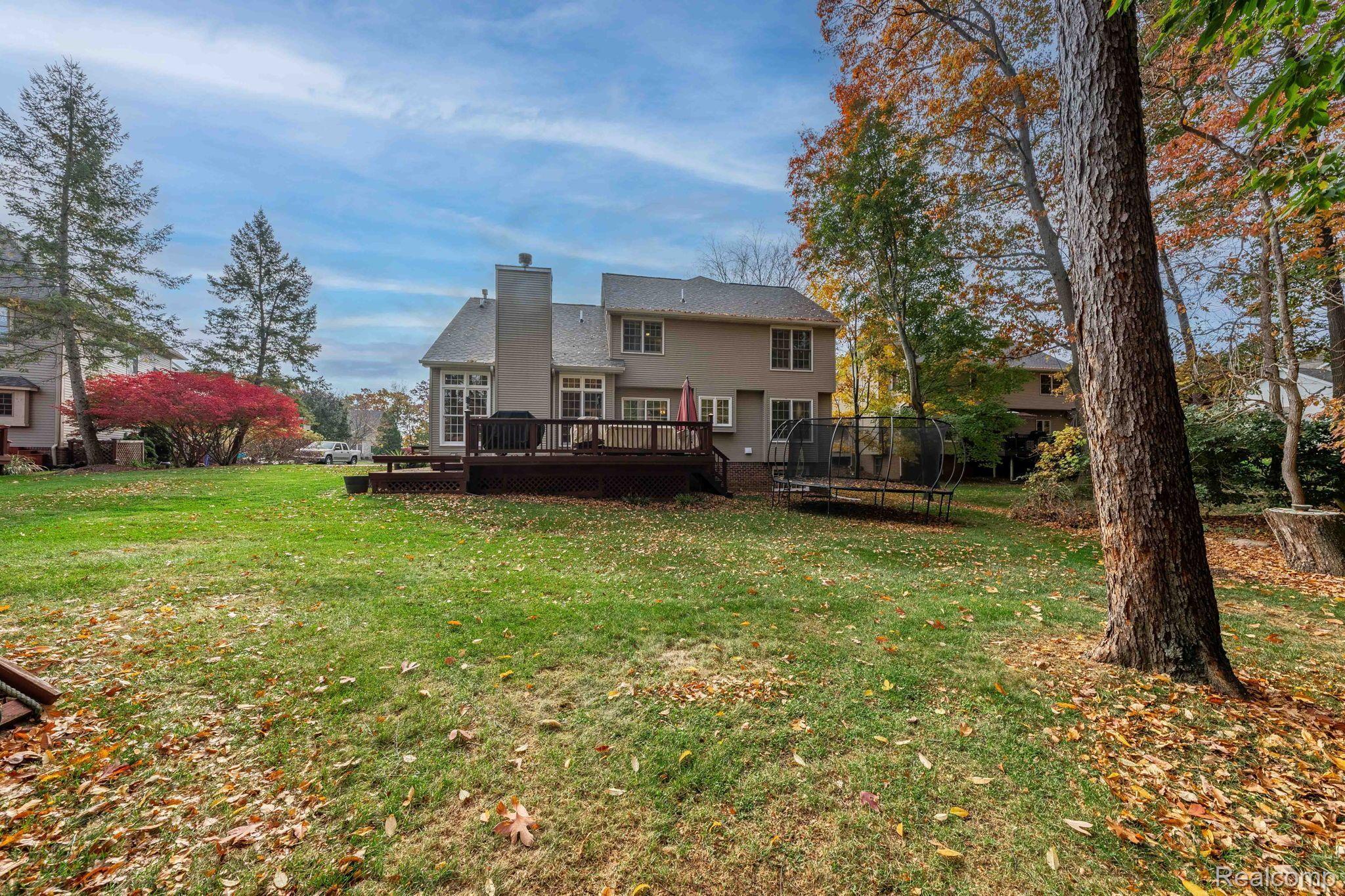 3438 LAKEWOOD SHORES Drive