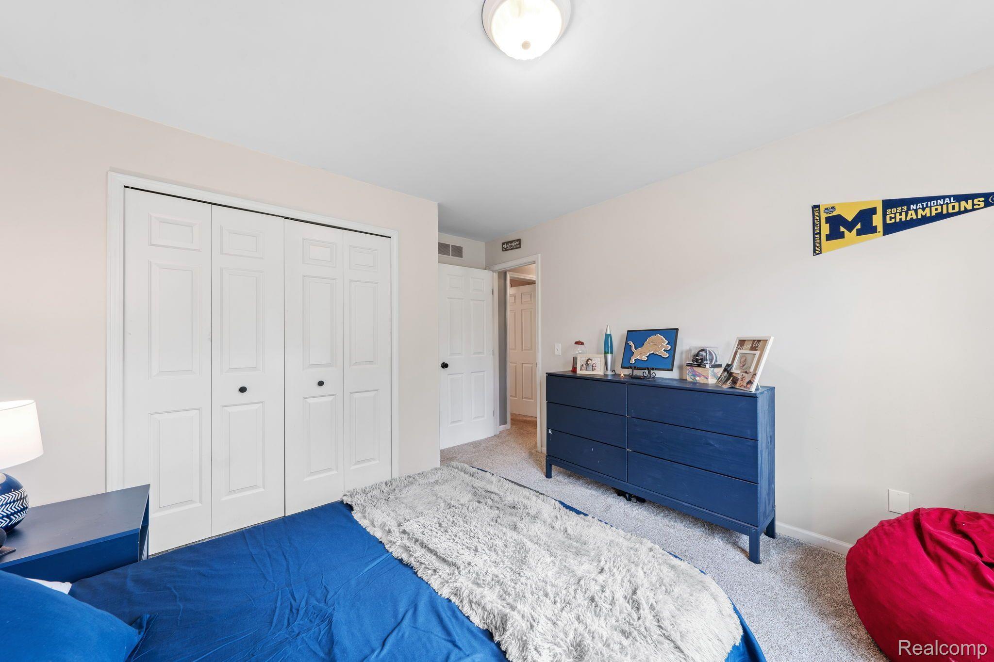 3438 LAKEWOOD SHORES Drive