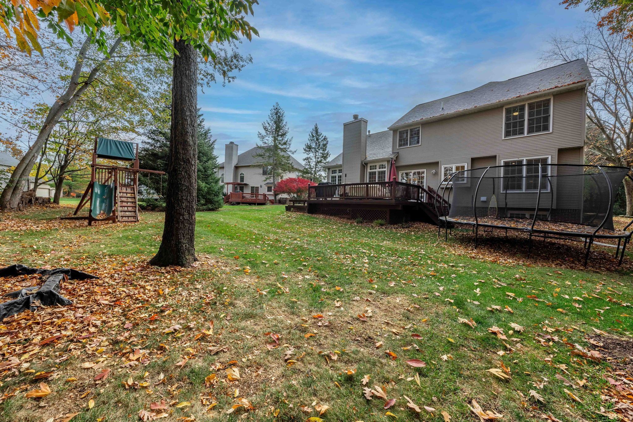 3438 LAKEWOOD SHORES Drive