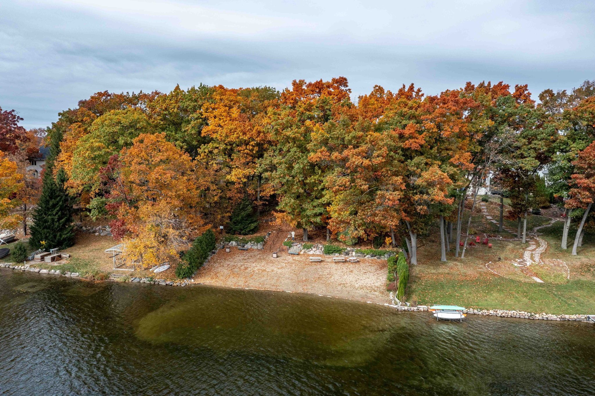 3438 LAKEWOOD SHORES Drive