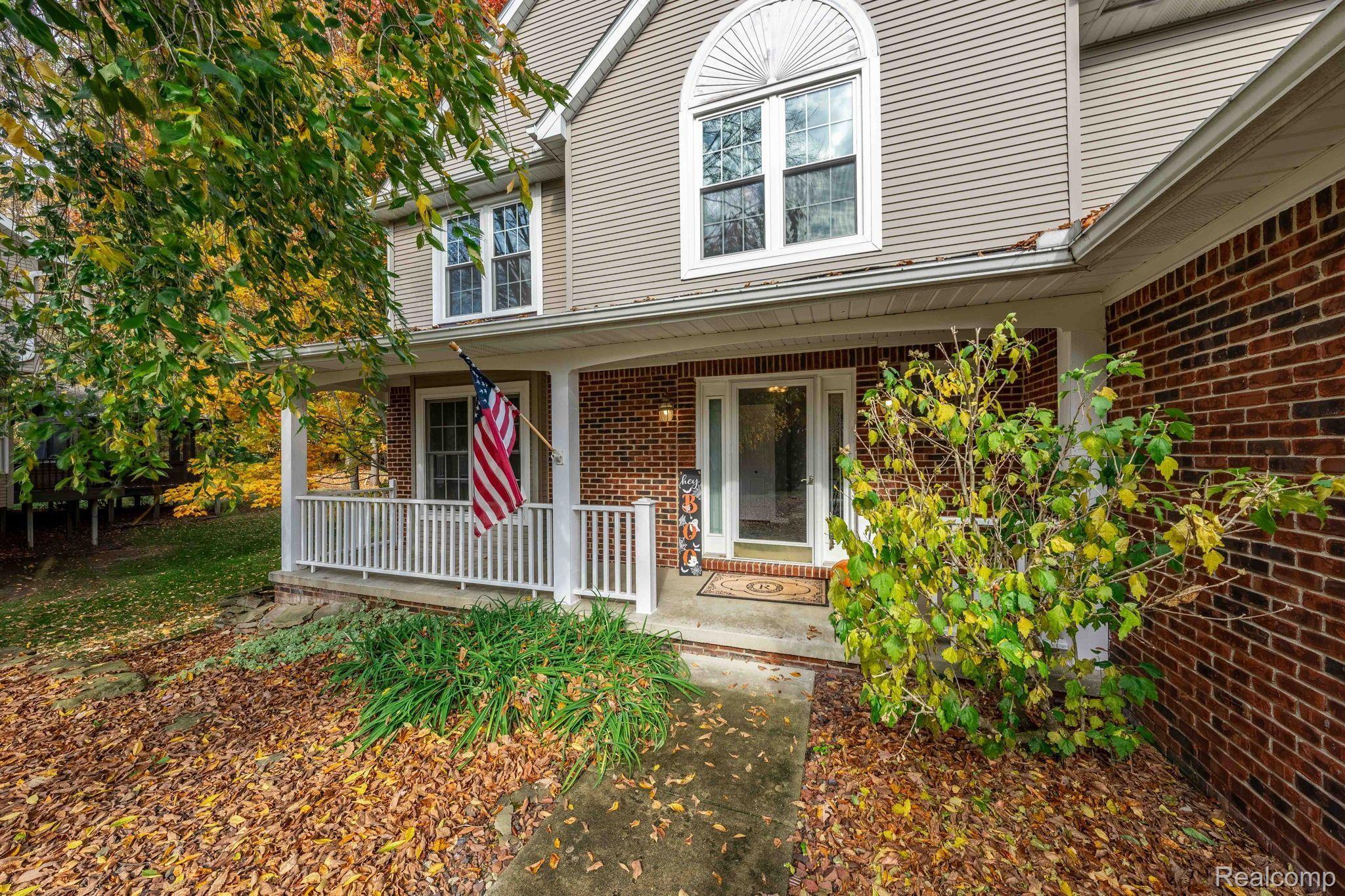 3438 LAKEWOOD SHORES Drive