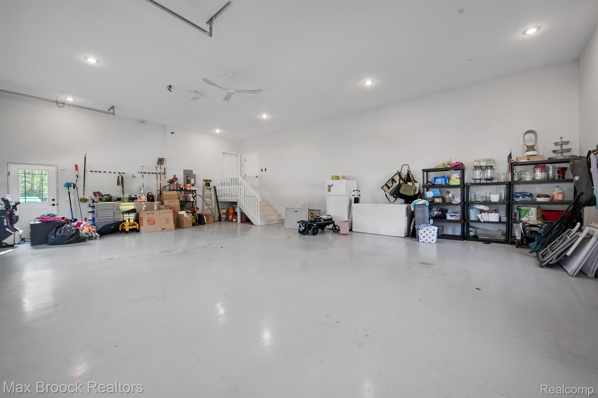 9873 KRESS Road