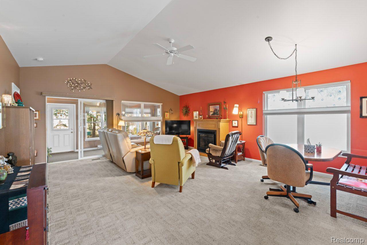 5218 SANDALWOOD Circle 43
