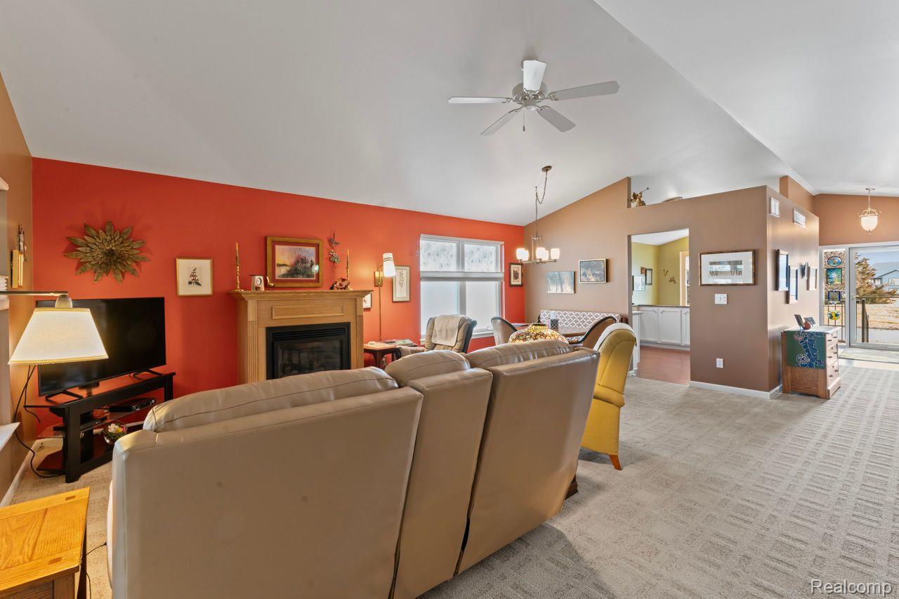 5218 SANDALWOOD Circle 43