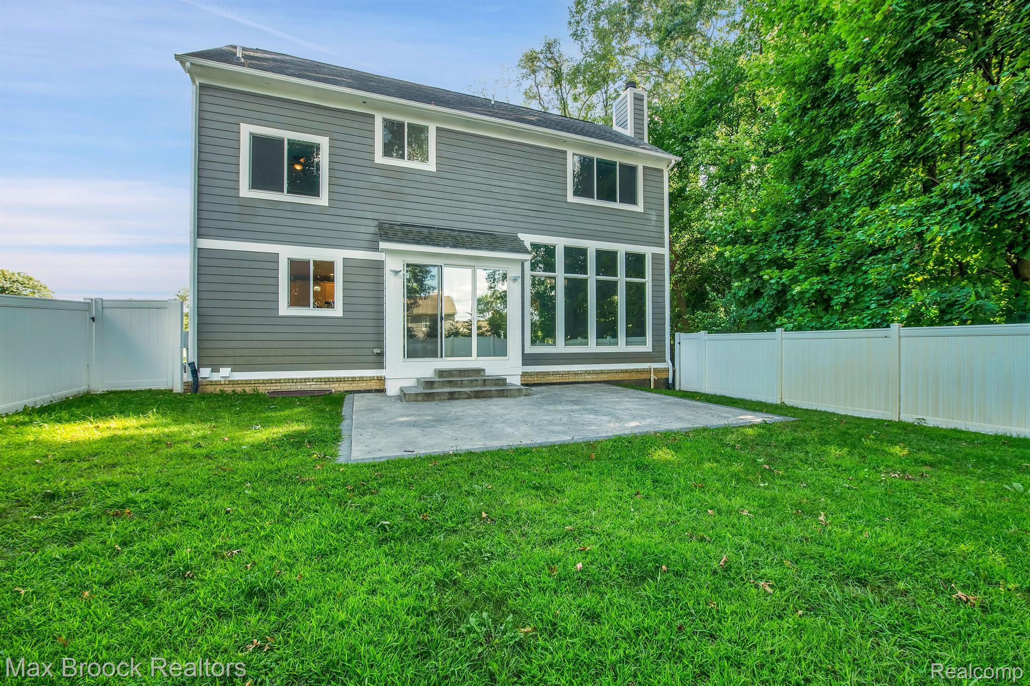 8330 COOLEY LAKE Road
