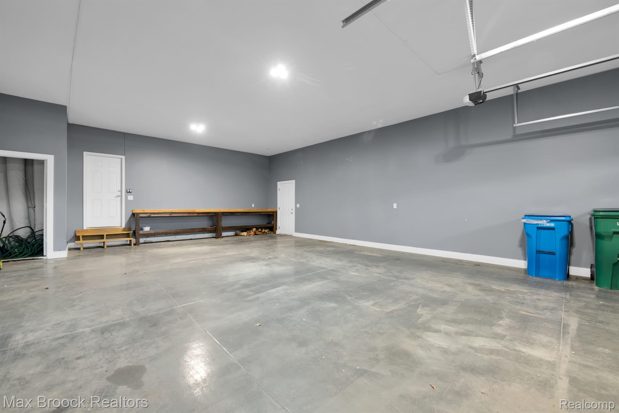 8330 COOLEY LAKE Road
