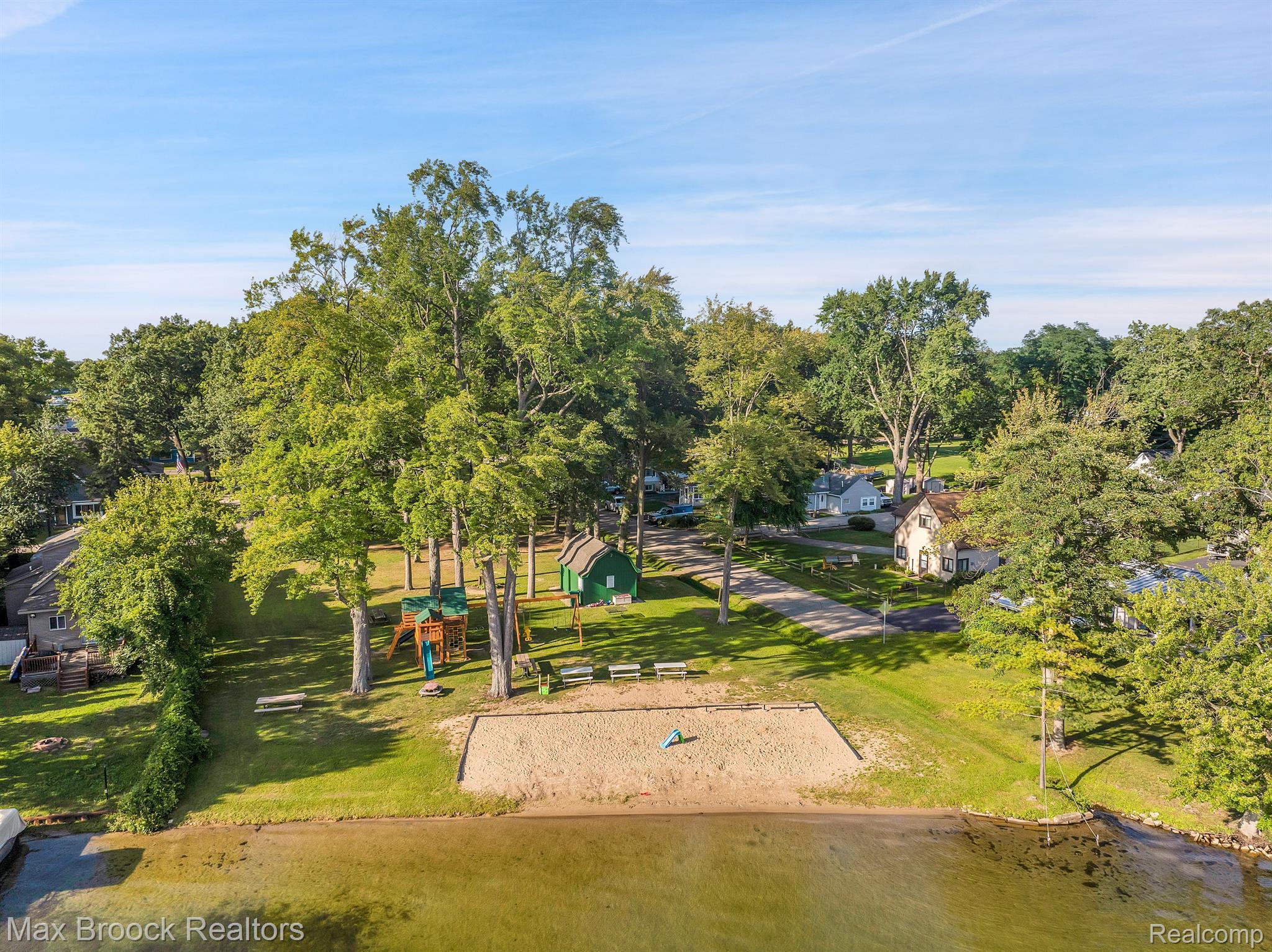 8330 COOLEY LAKE Road