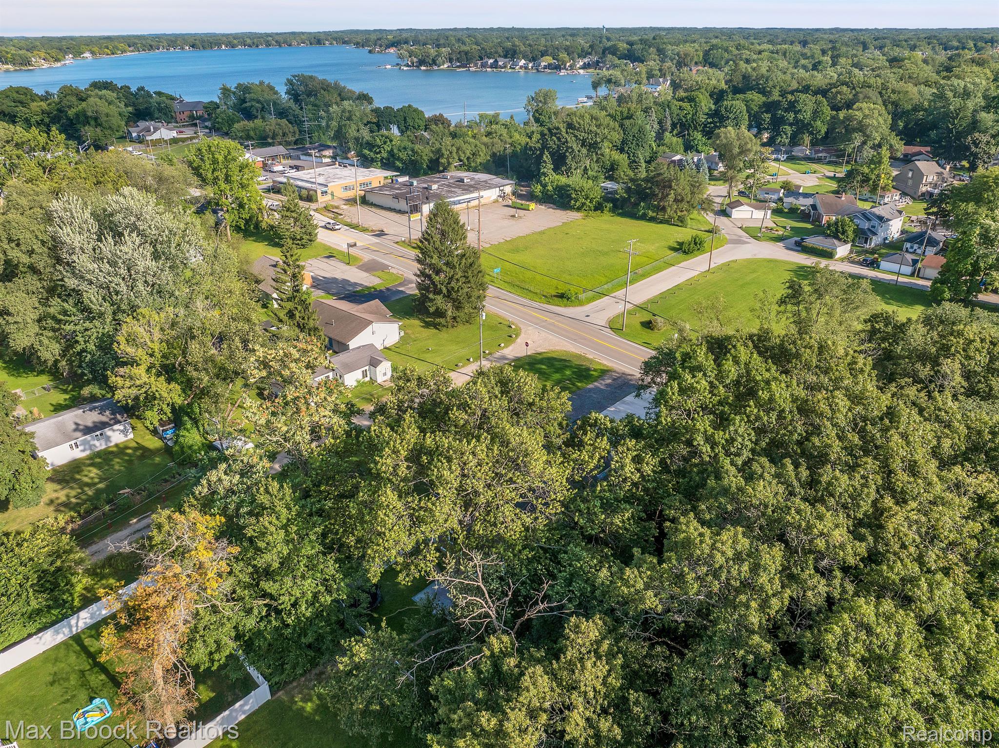 8330 COOLEY LAKE Road