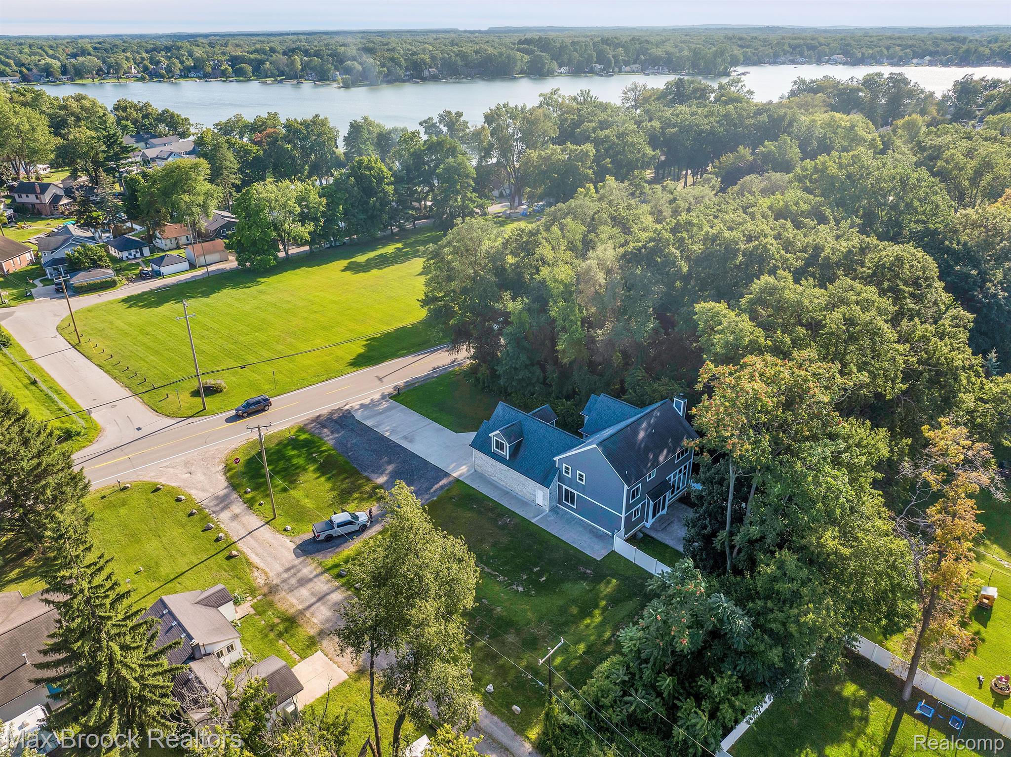 8330 COOLEY LAKE Road