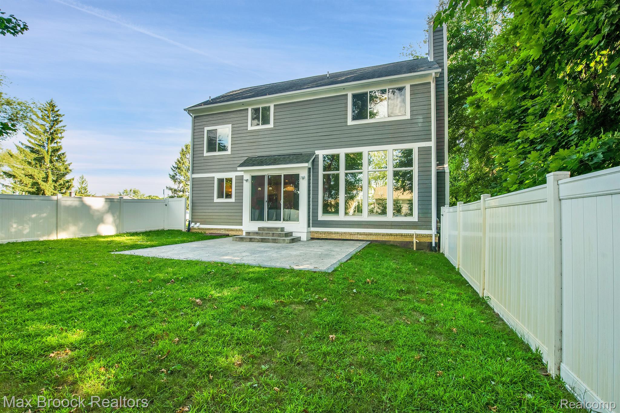 8330 COOLEY LAKE Road