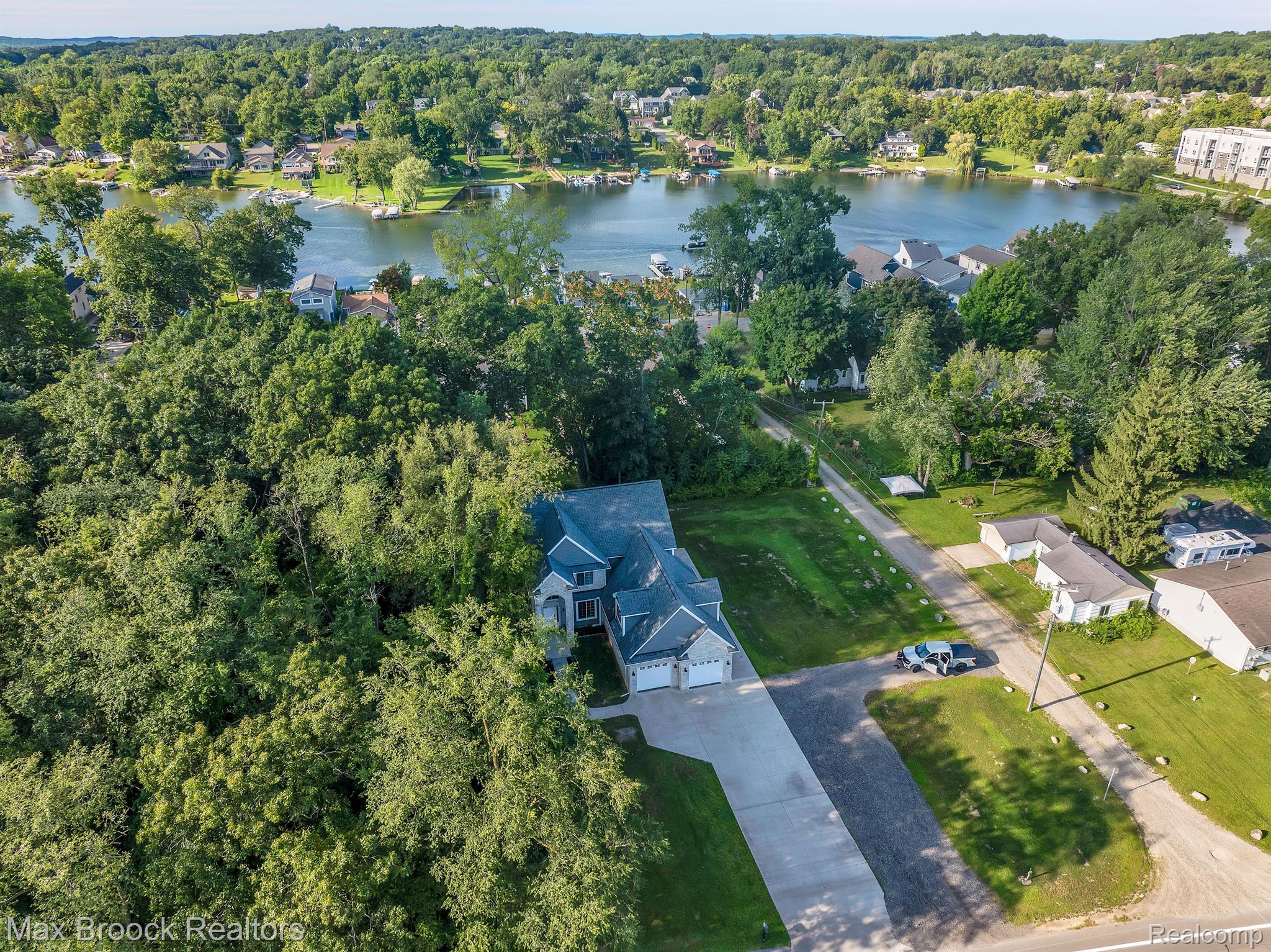 8330 COOLEY LAKE Road