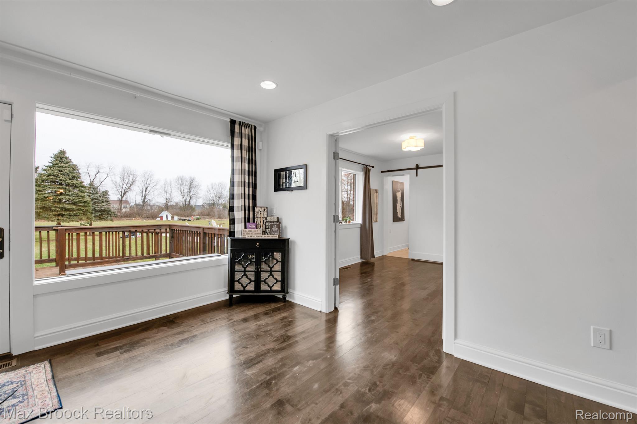 187 DARWIN Road