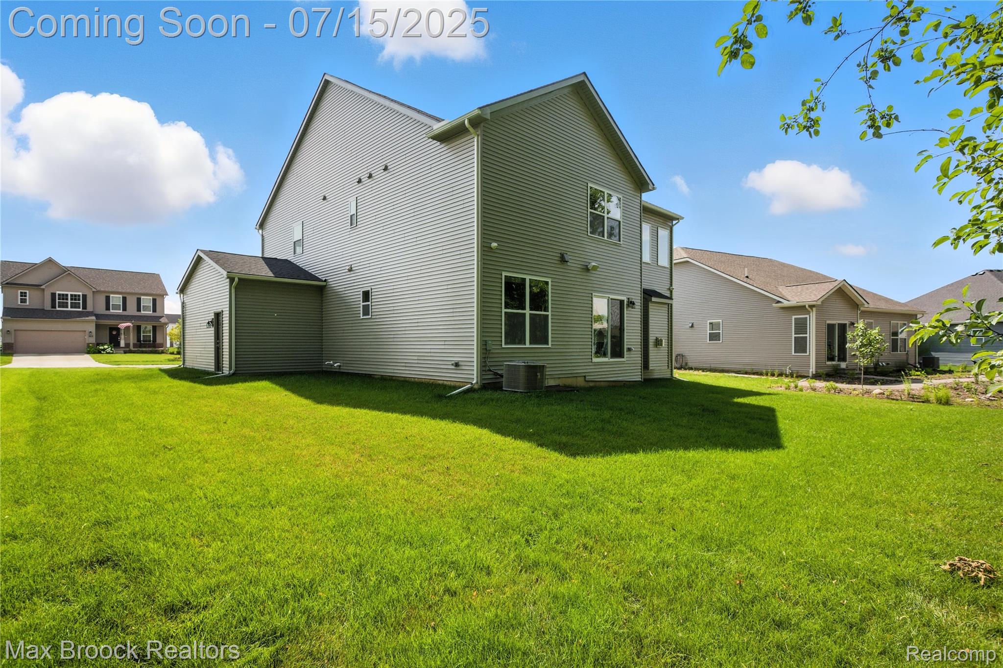 2799 GALLOP Way