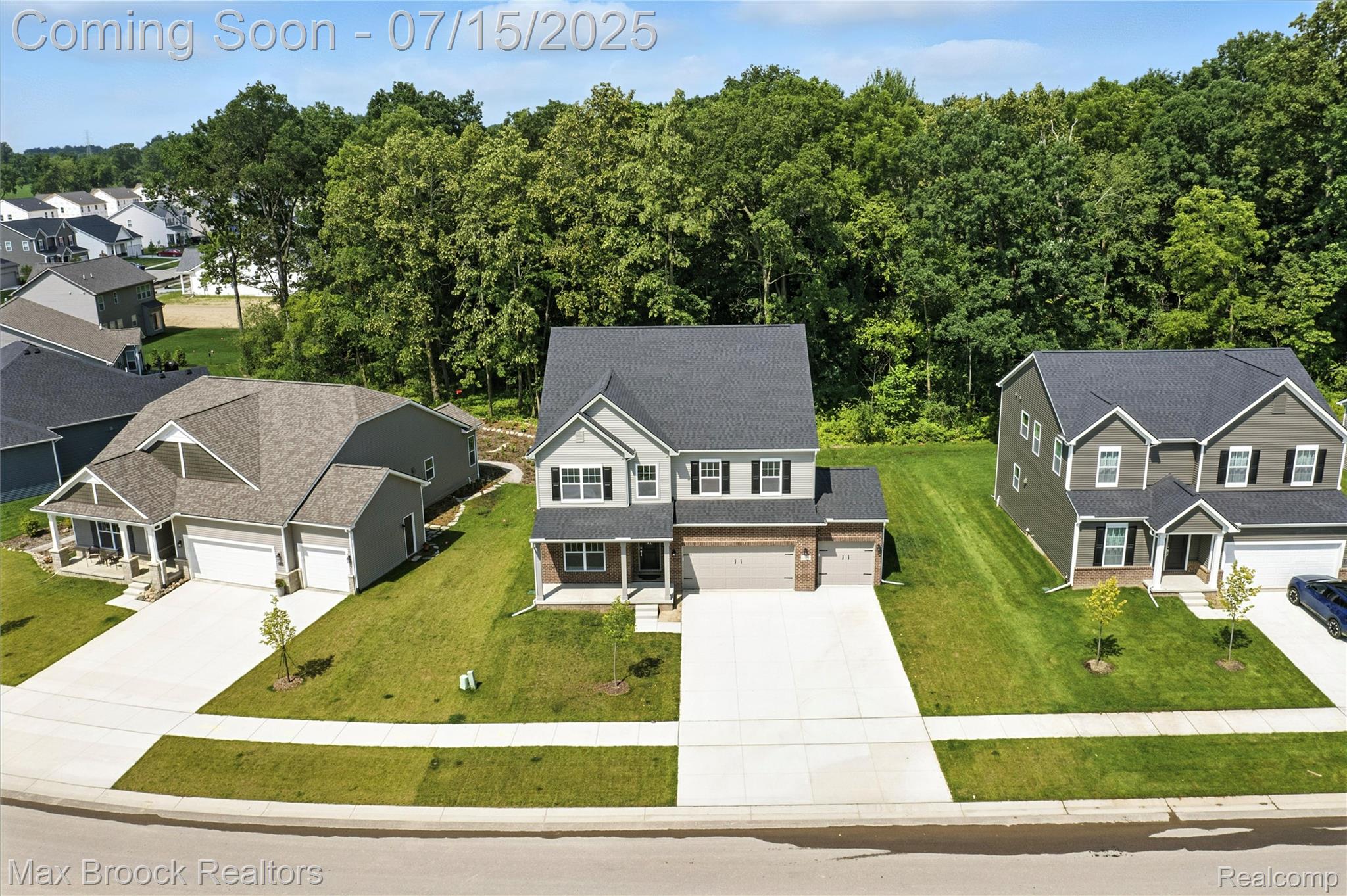 2799 GALLOP Way