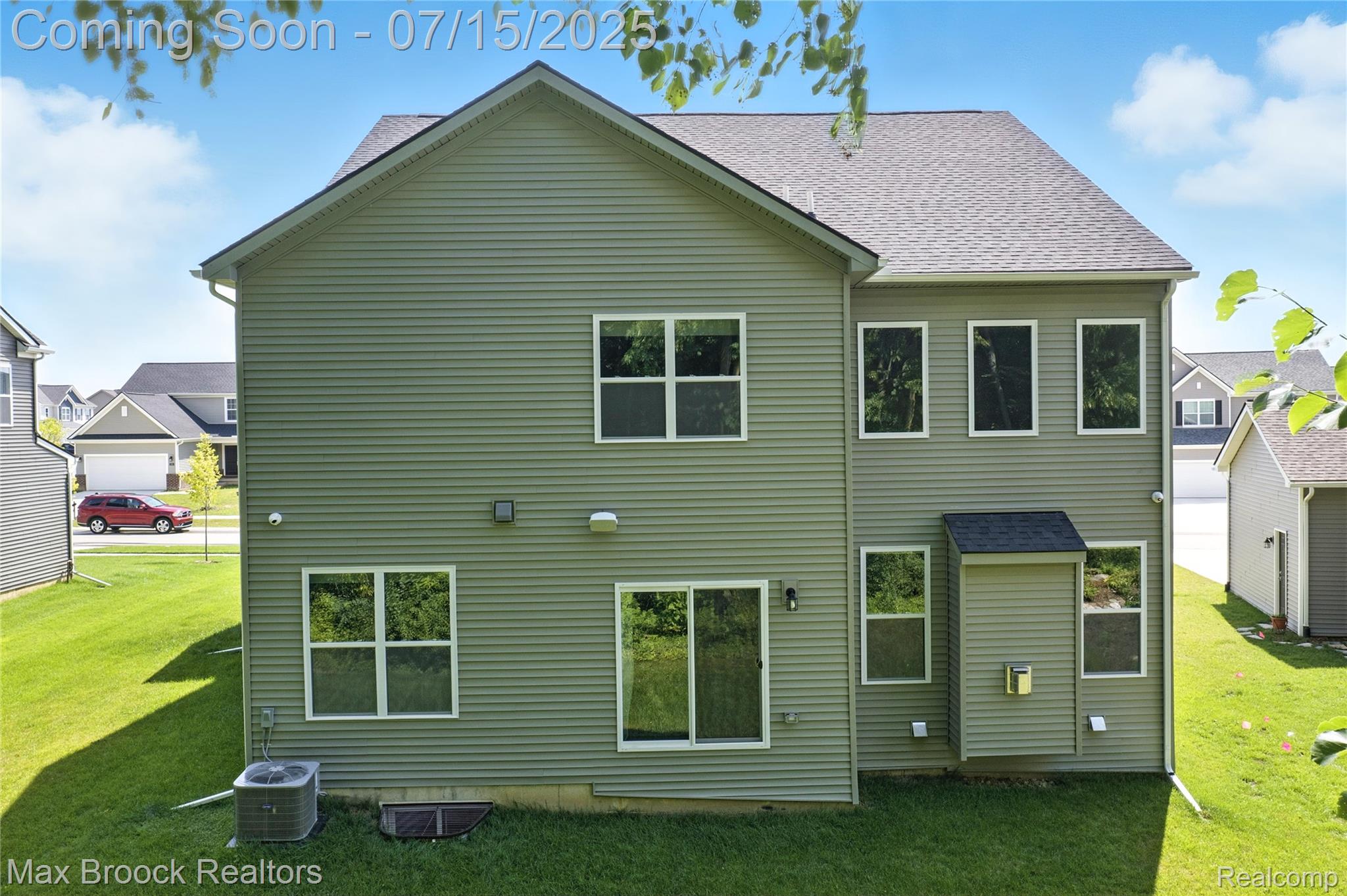 2799 GALLOP Way