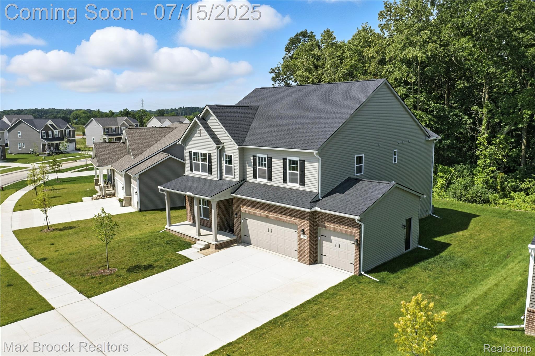 2799 GALLOP Way
