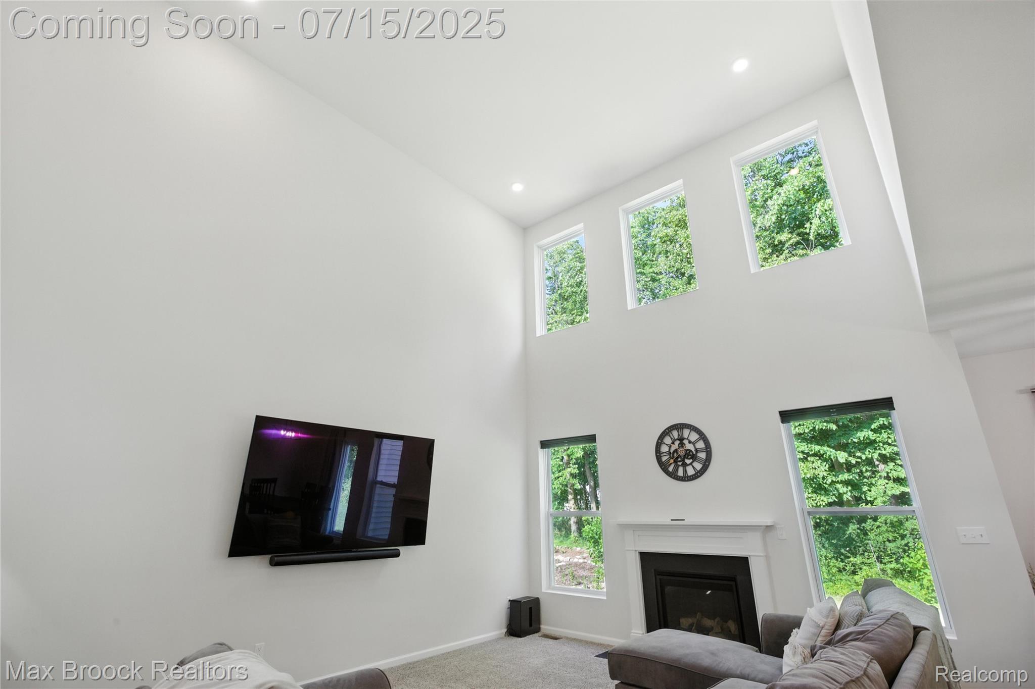 2799 GALLOP Way