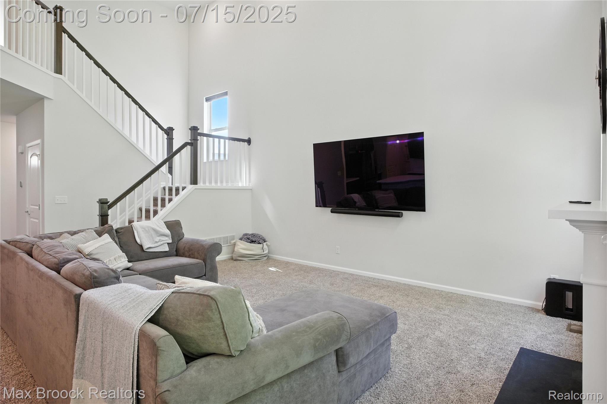 2799 GALLOP Way