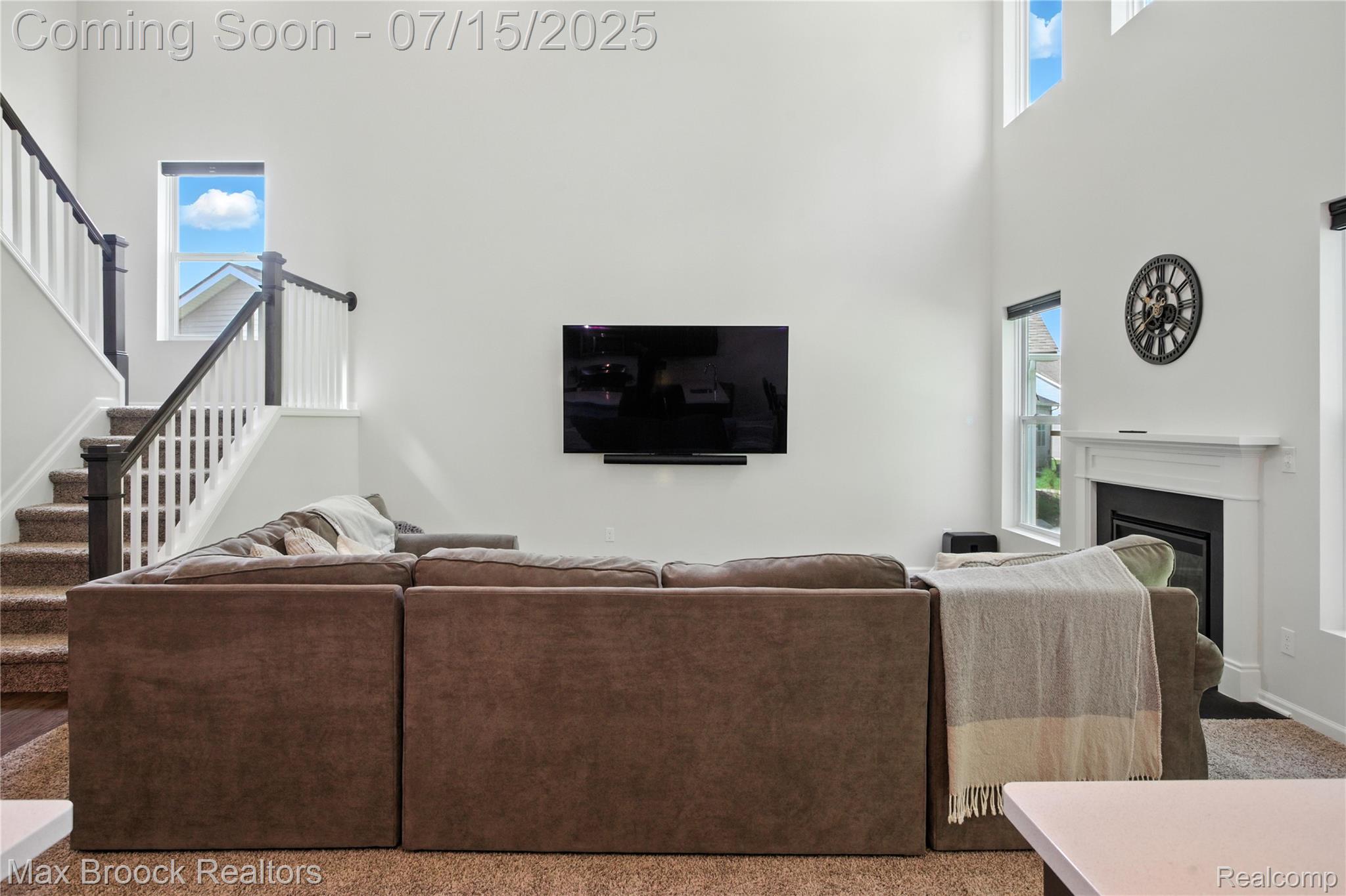 2799 GALLOP Way