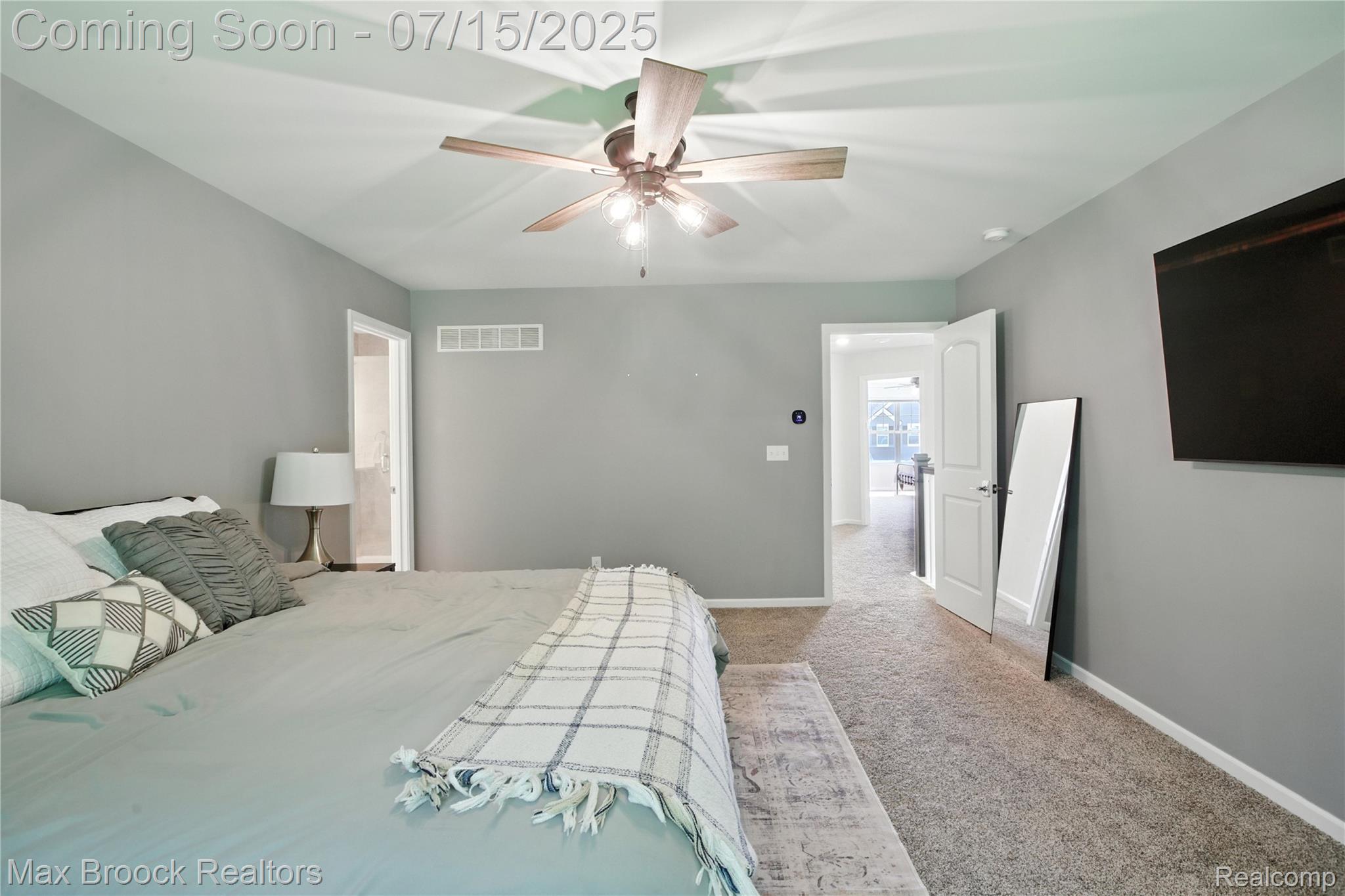 2799 GALLOP Way