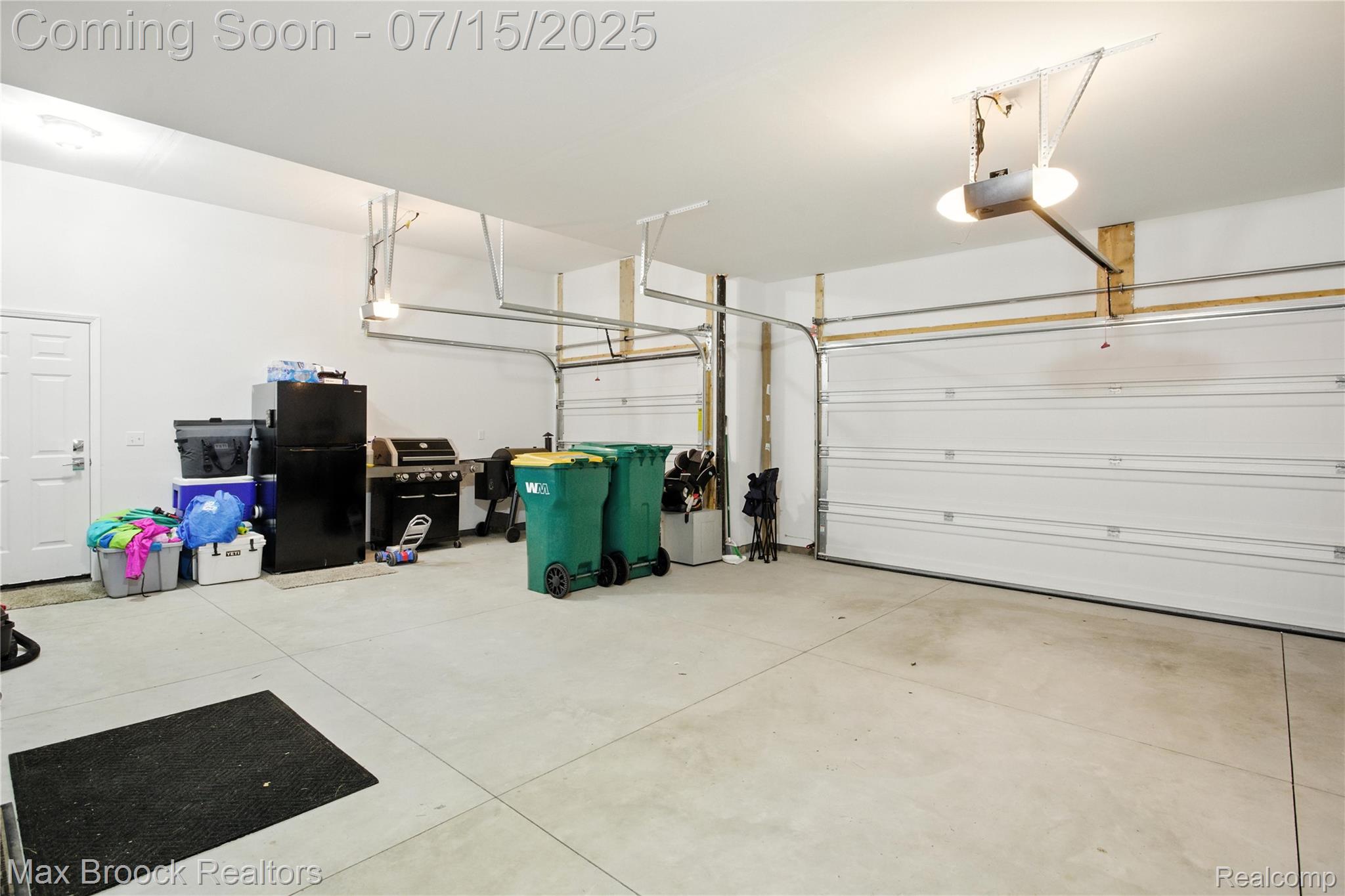 2799 GALLOP Way