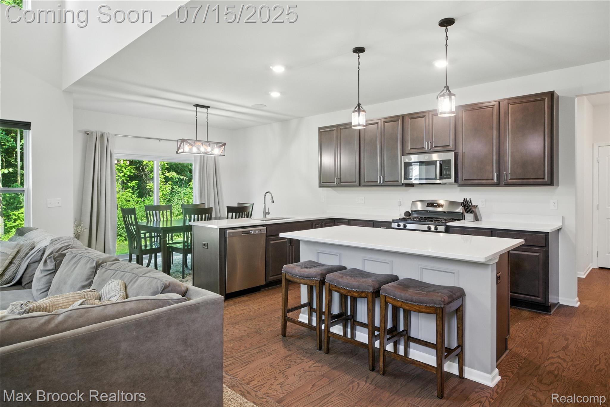2799 GALLOP Way