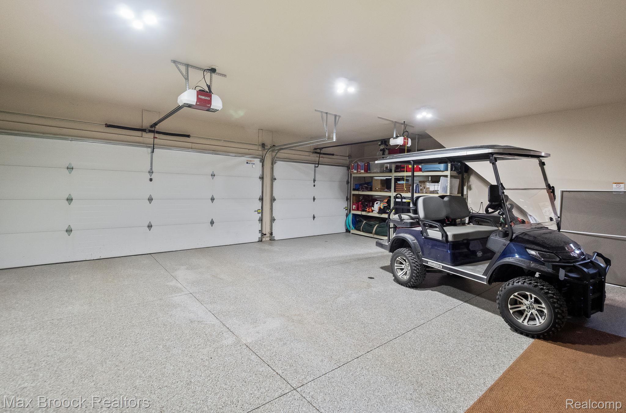 4295 Shoreview Lane