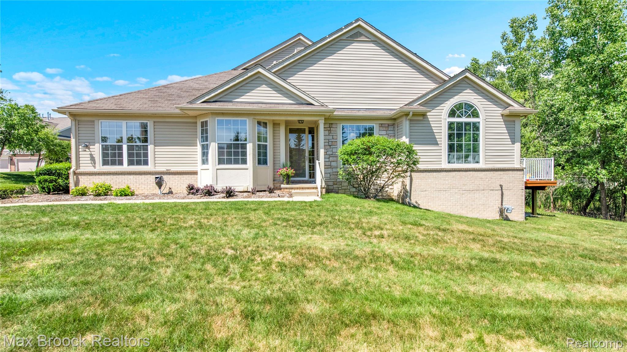 6612 Wabash Lane