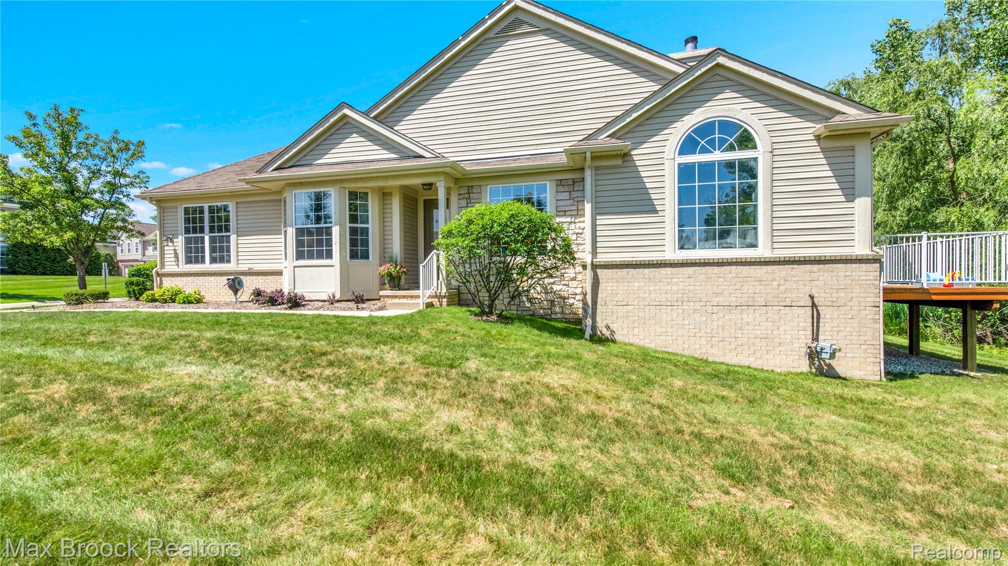 6612 Wabash Lane