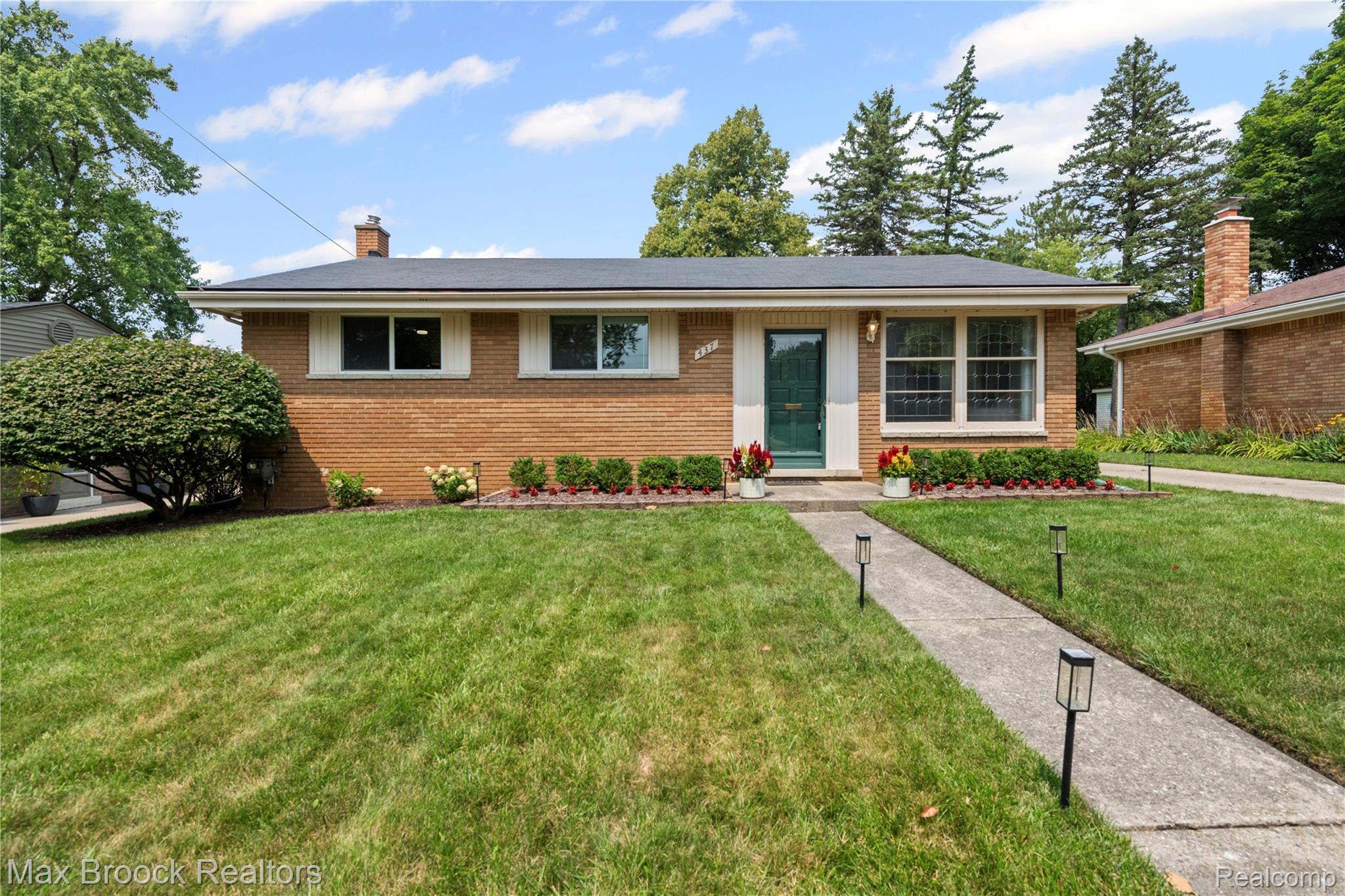 437 Meadow Lane