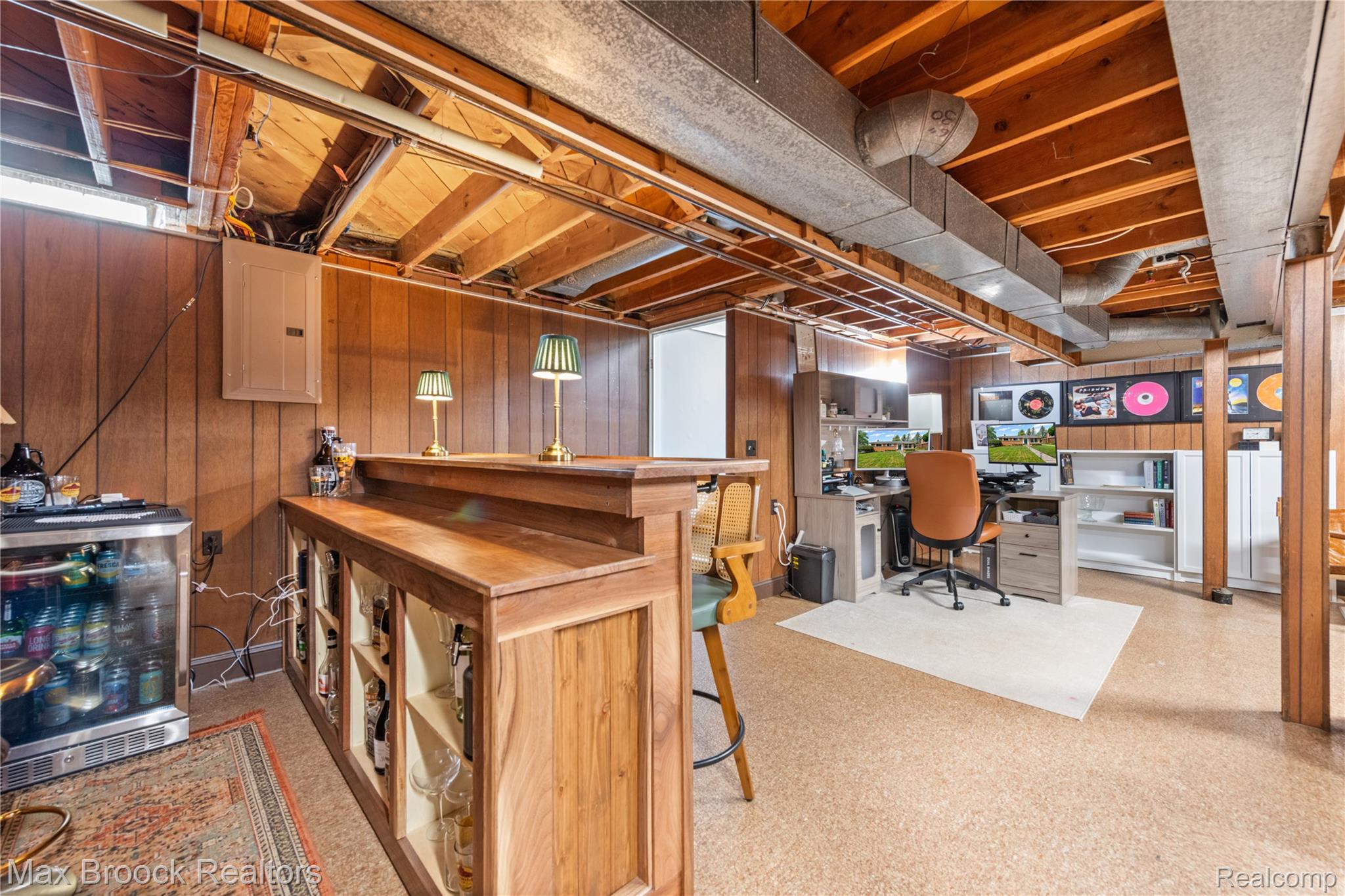 437 Meadow Lane