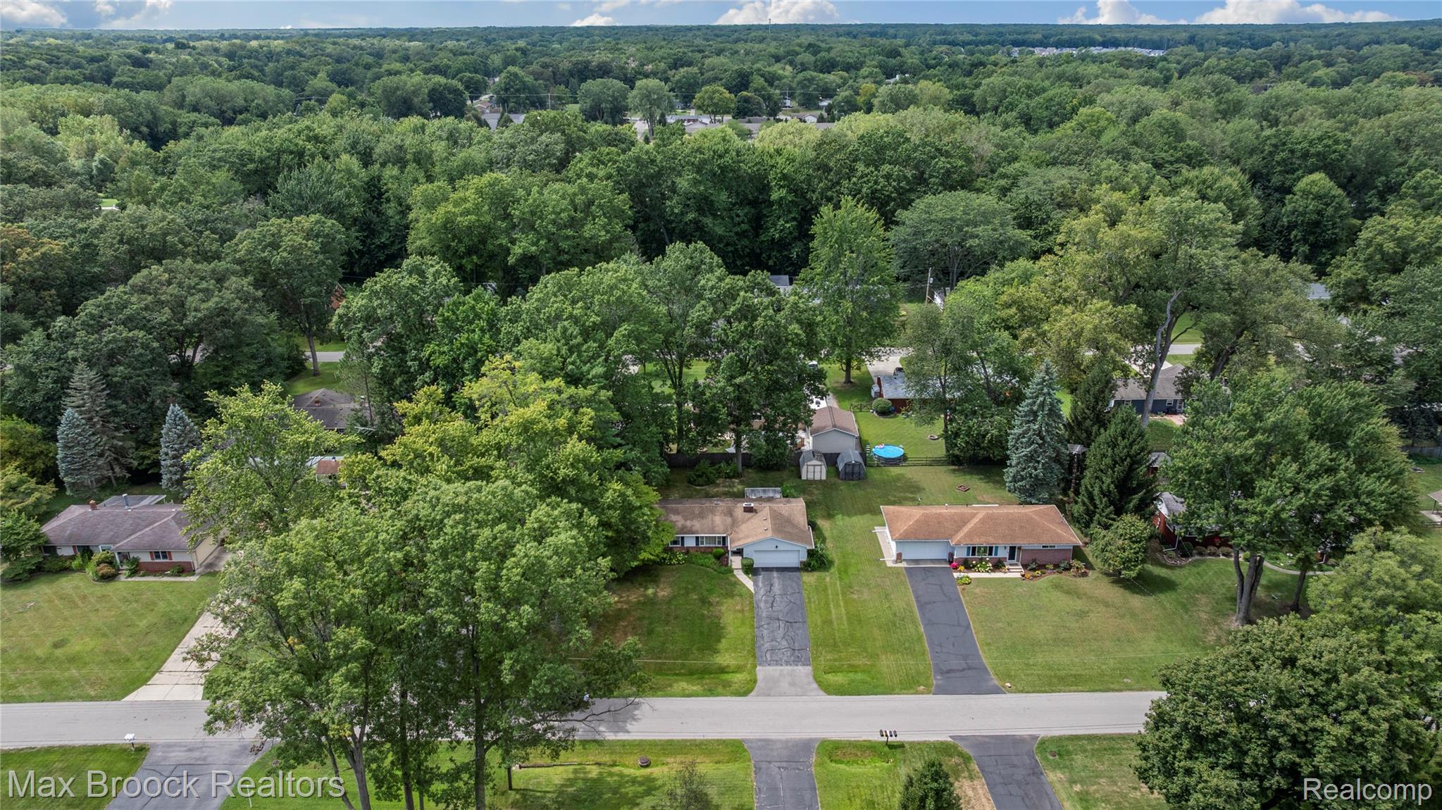 8071 Comanche Trail