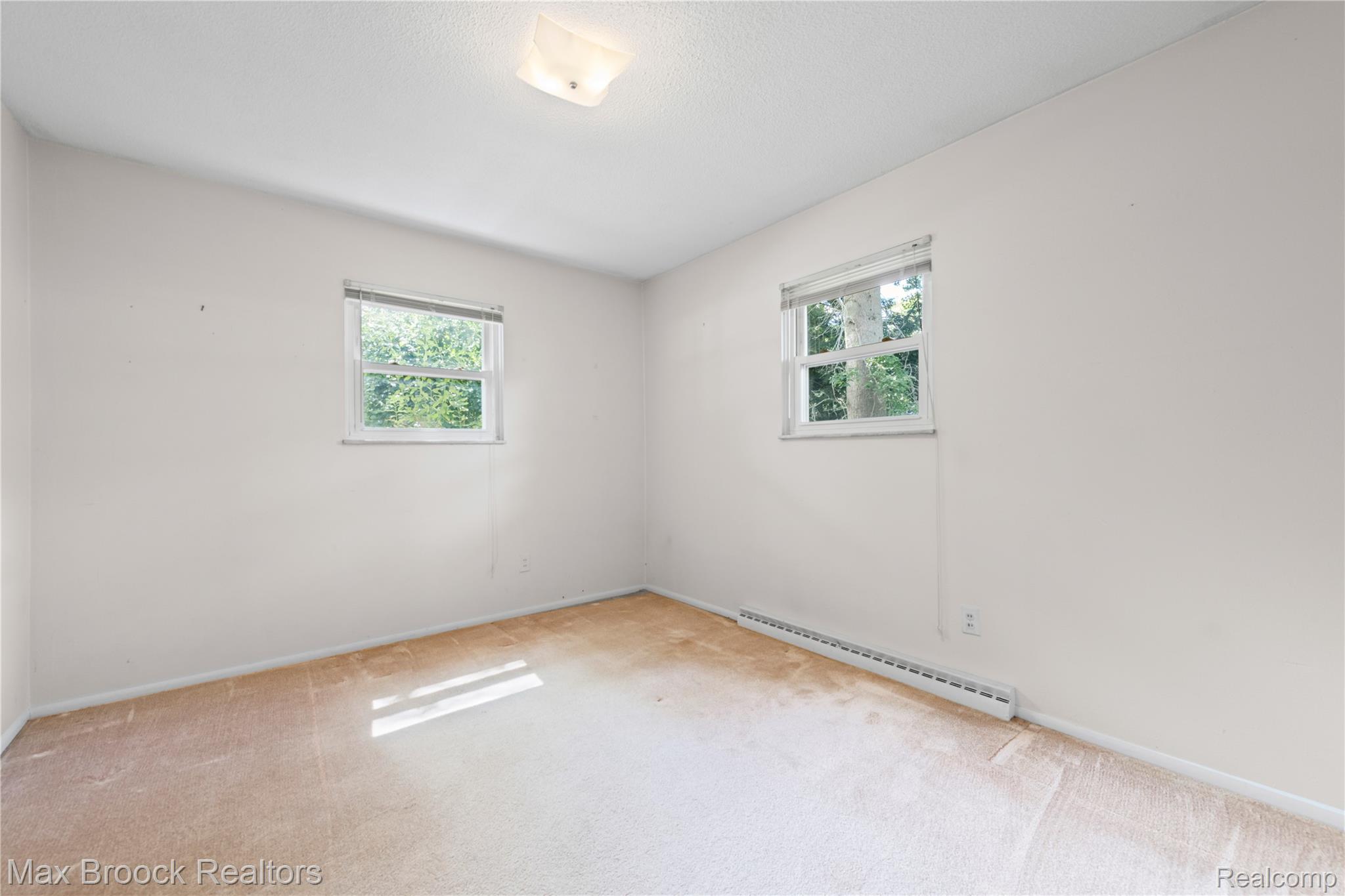 8071 Comanche Trail