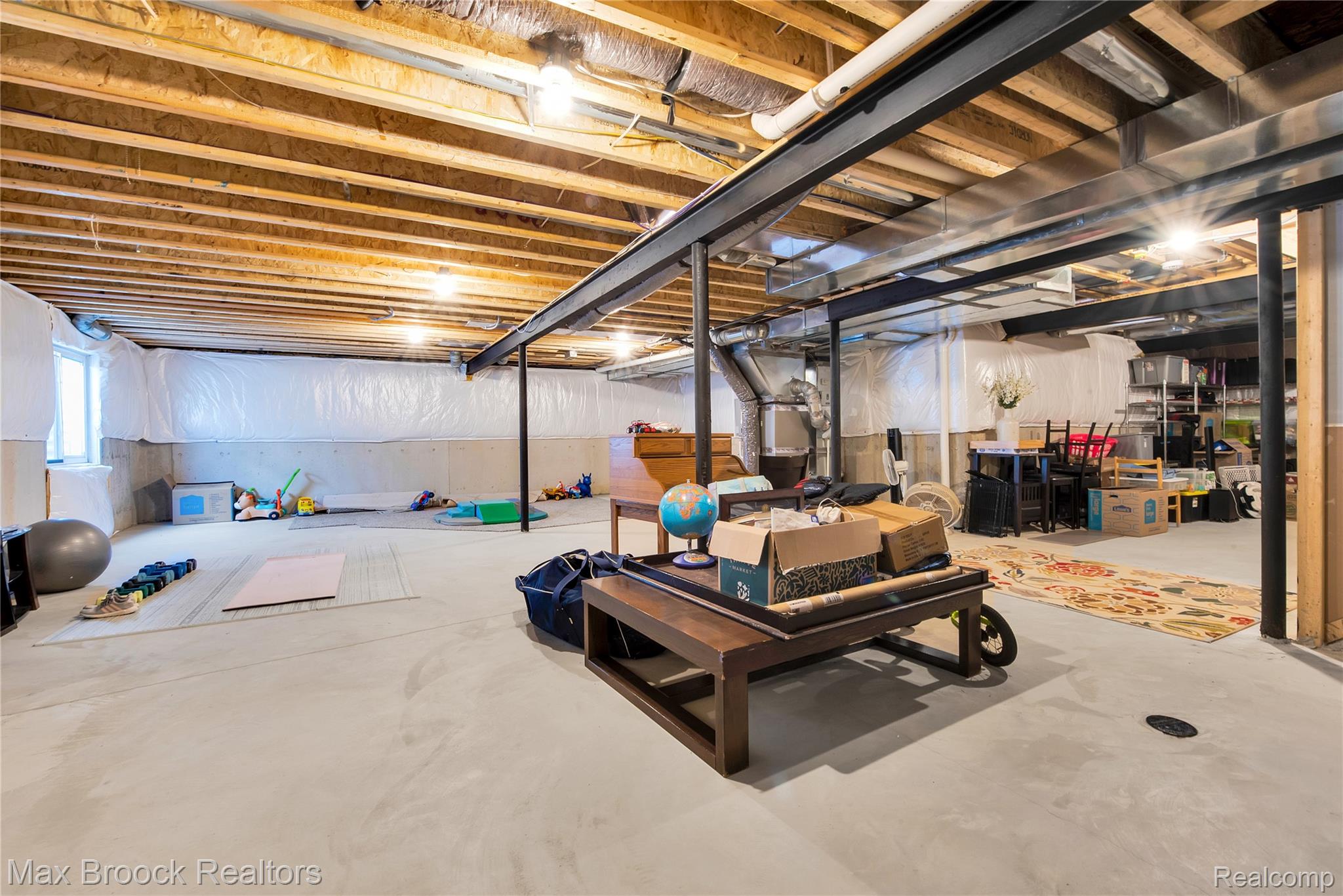 2799 GALLOP Way