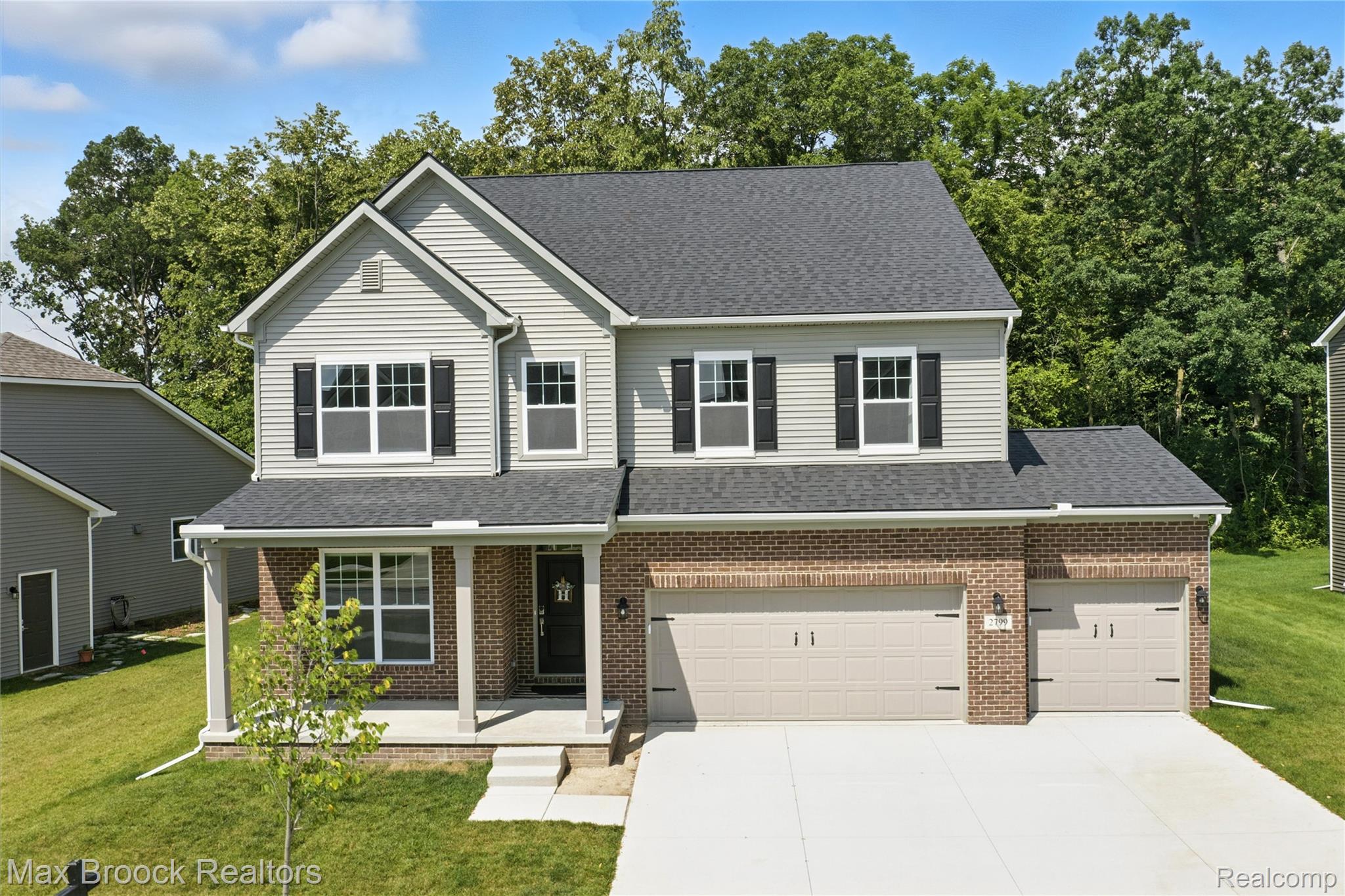 2799 GALLOP Way