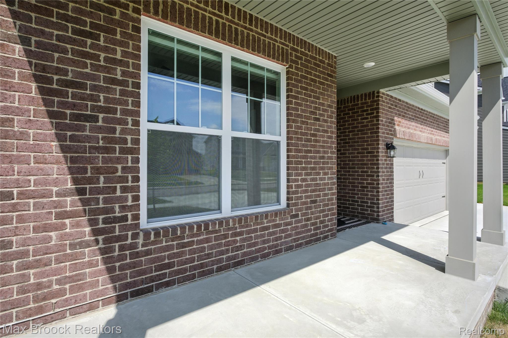 2799 GALLOP Way