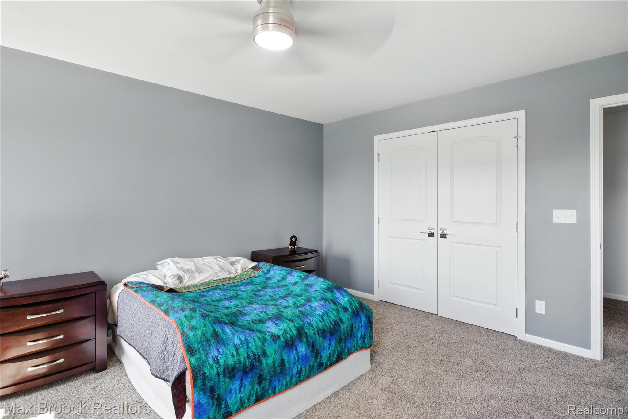 2799 GALLOP Way