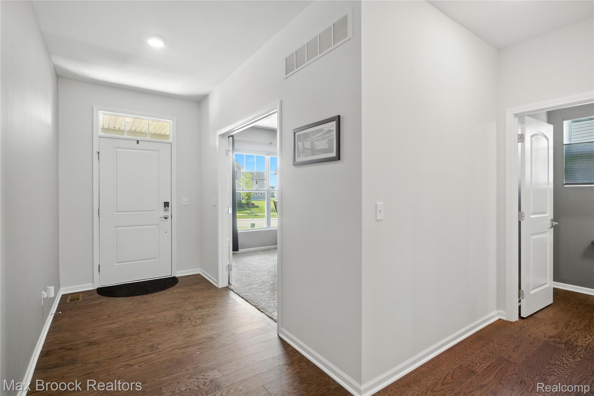 2799 GALLOP Way
