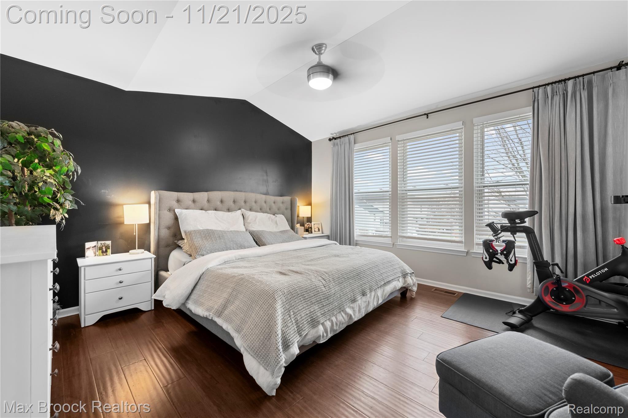 9894 High Meadow Drive