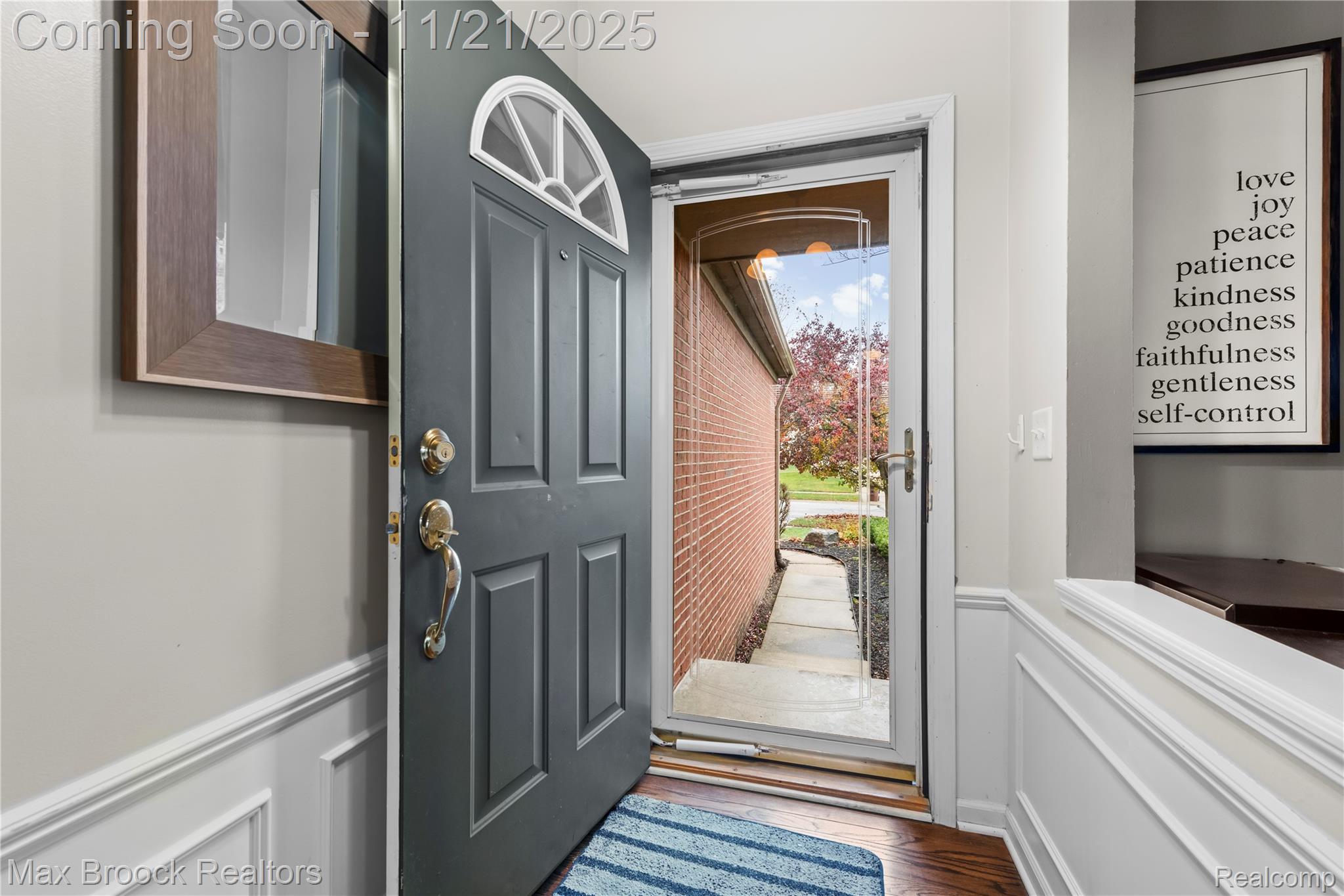 9894 High Meadow Drive