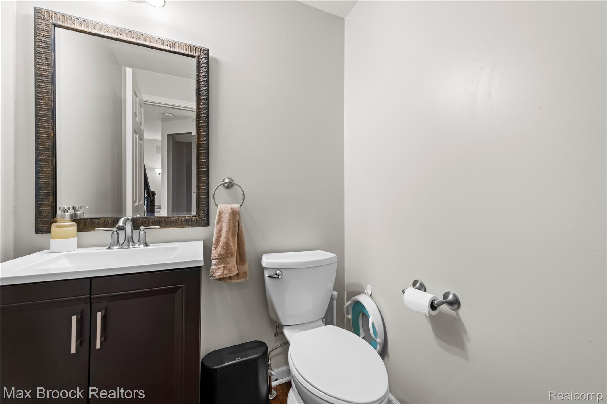 9894 High Meadow Drive