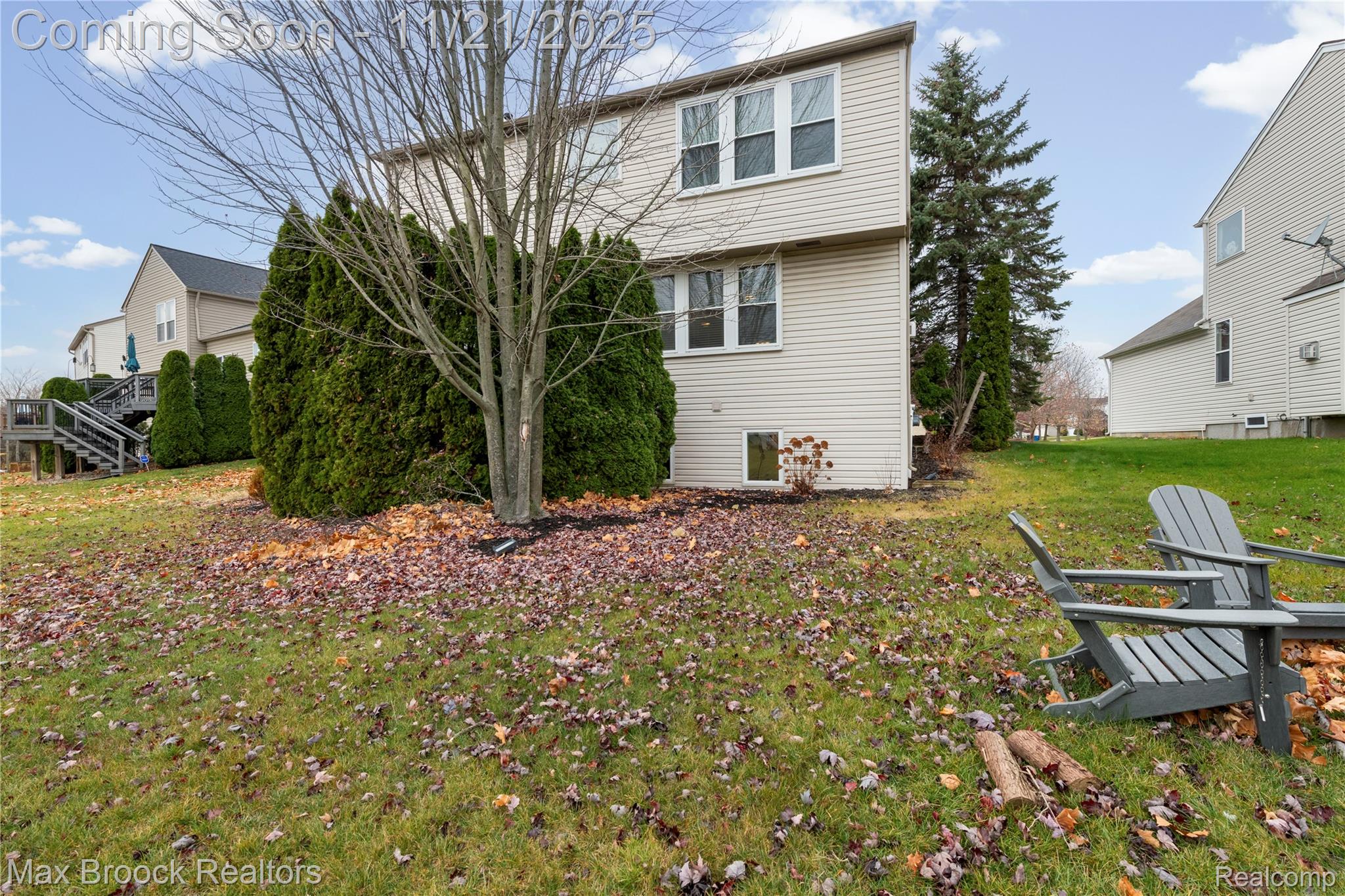 9894 High Meadow Drive