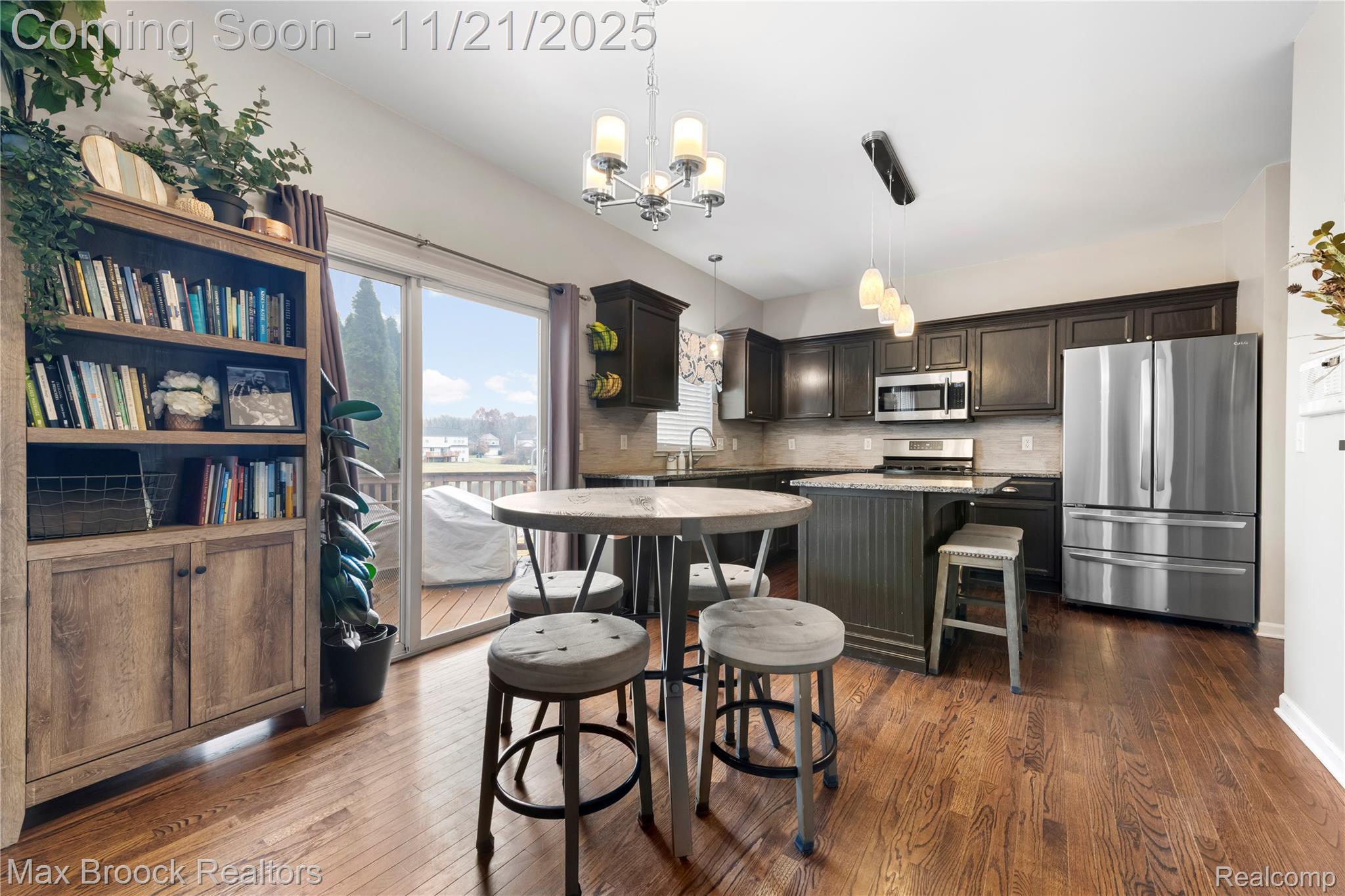 9894 High Meadow Drive