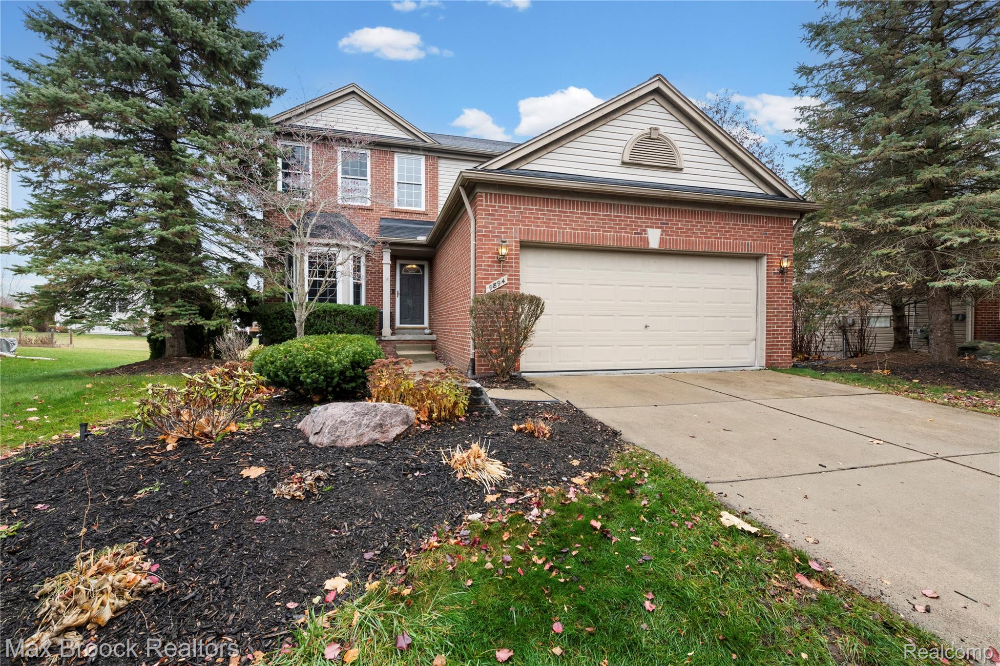 9894 High Meadow Drive