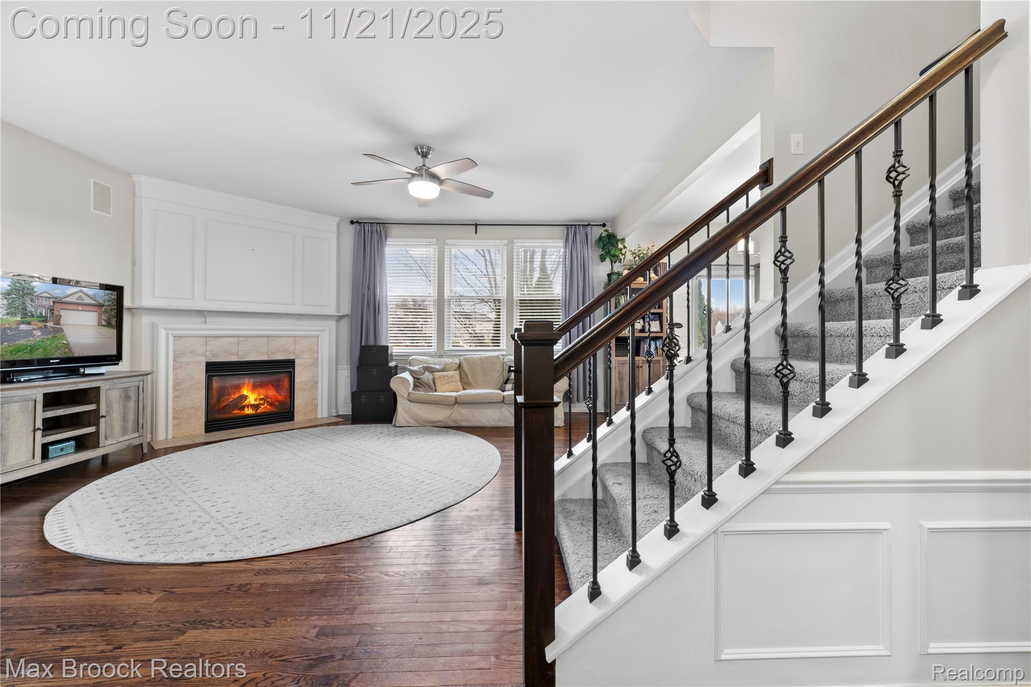 9894 High Meadow Drive