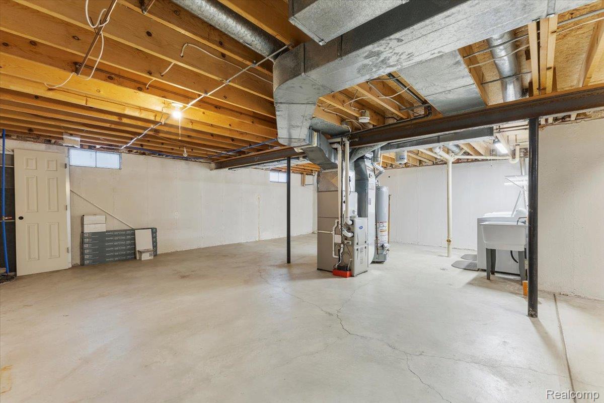 870 Alpine Drive