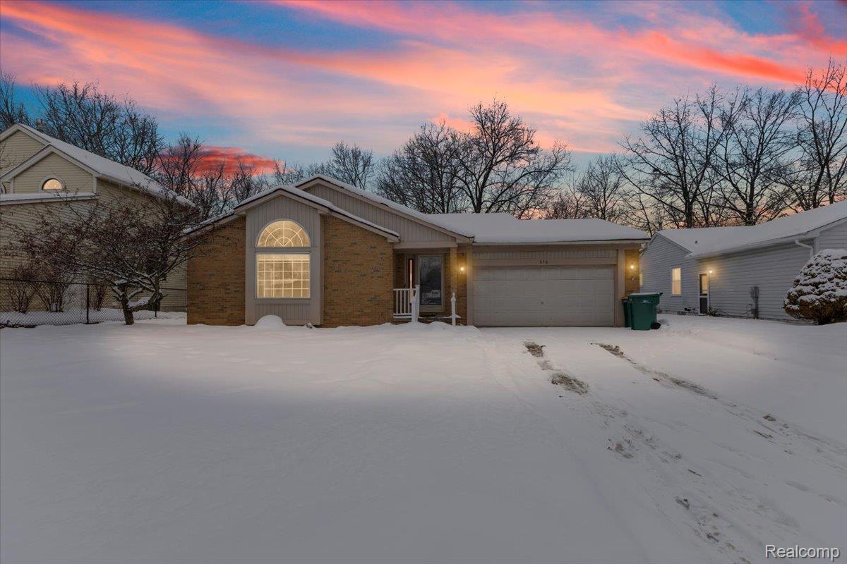 870 Alpine Drive