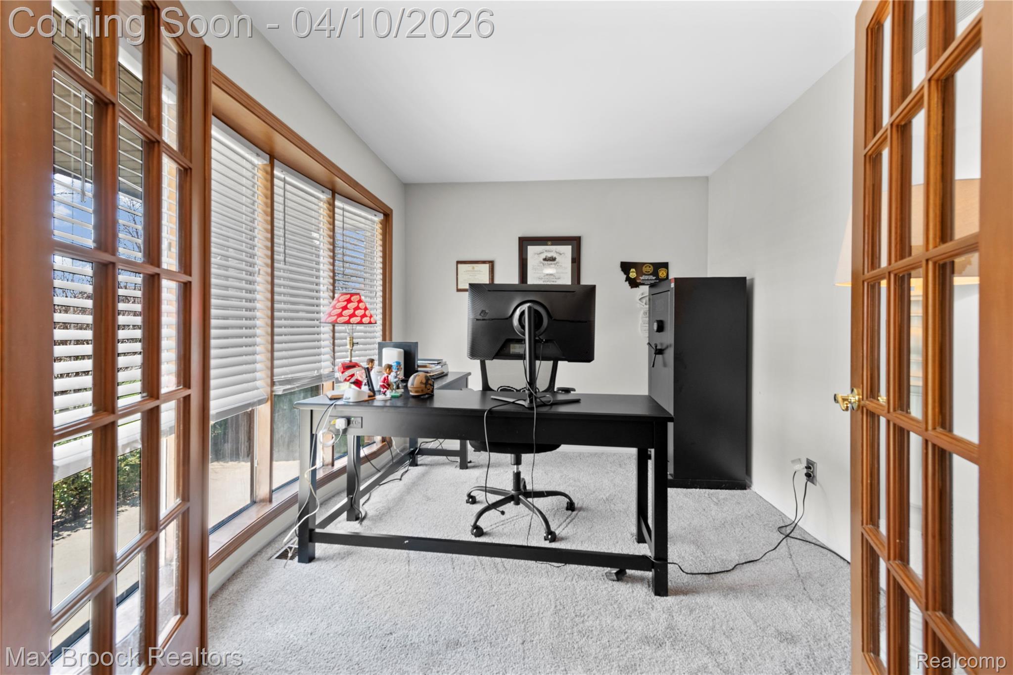 17883 Foxpointe Drive